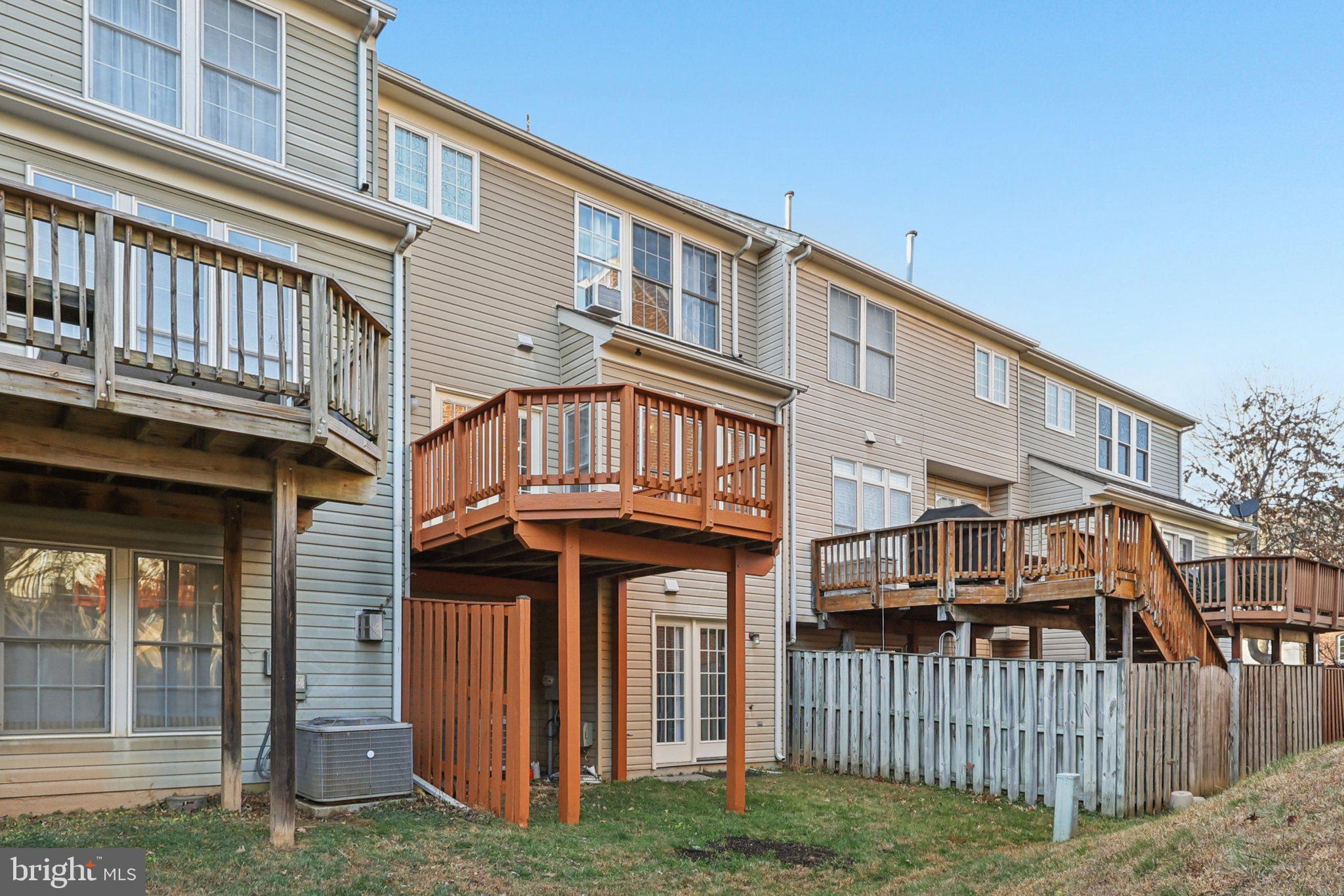 PARKER FARM - Residential