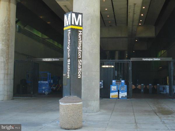 HERITAGE HILL OF ALEXANDRIA - Residential