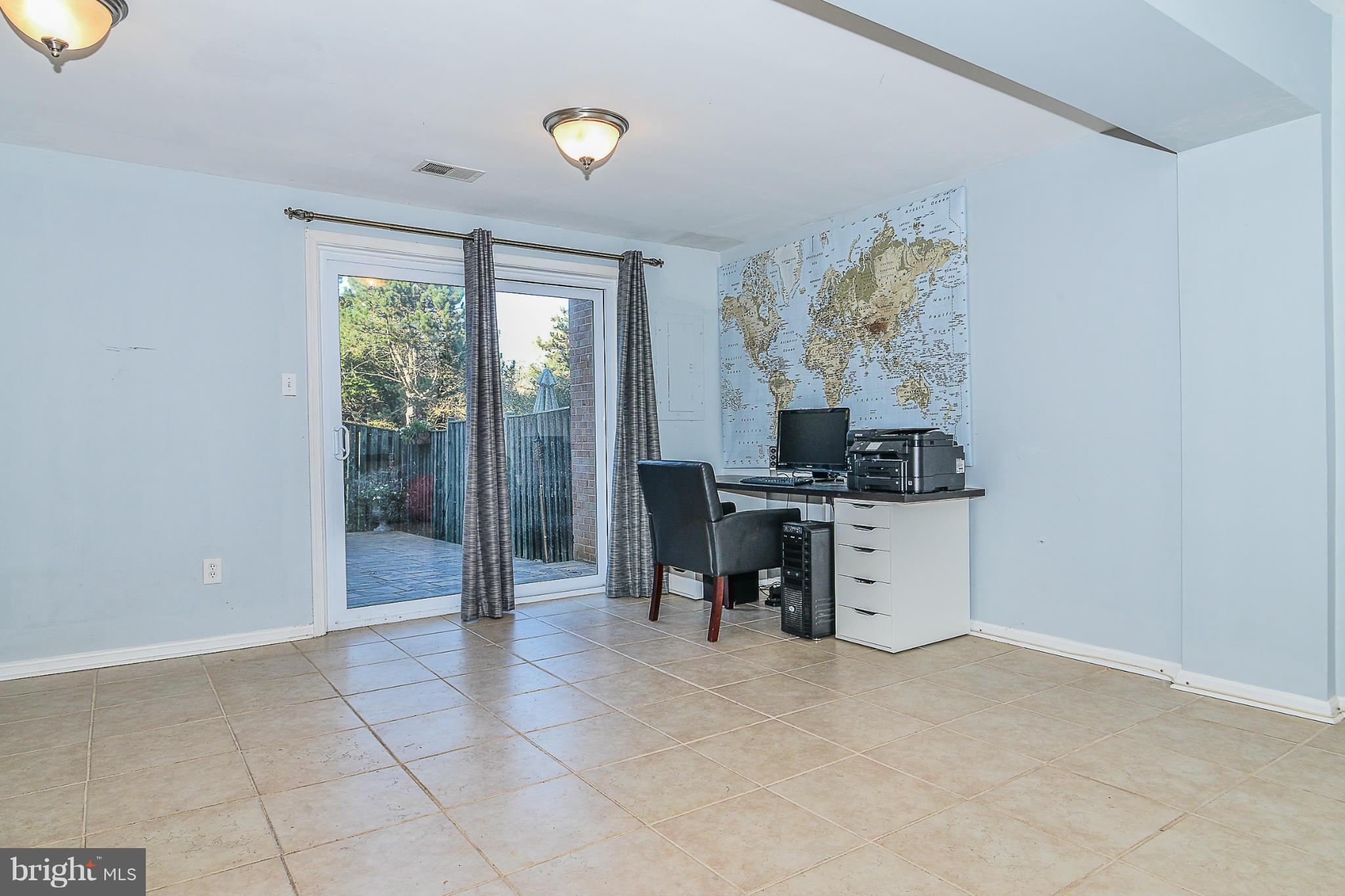 HERITAGE HILL OF ALEXANDRIA - Residential