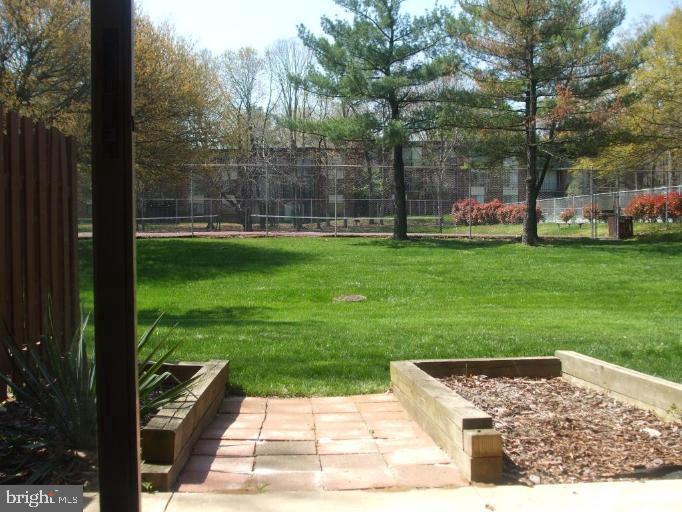 CHELSEA WOODS CONDO - Residential