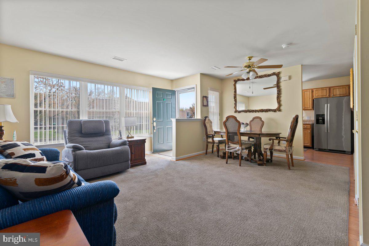 2 AVENROWE COURT
