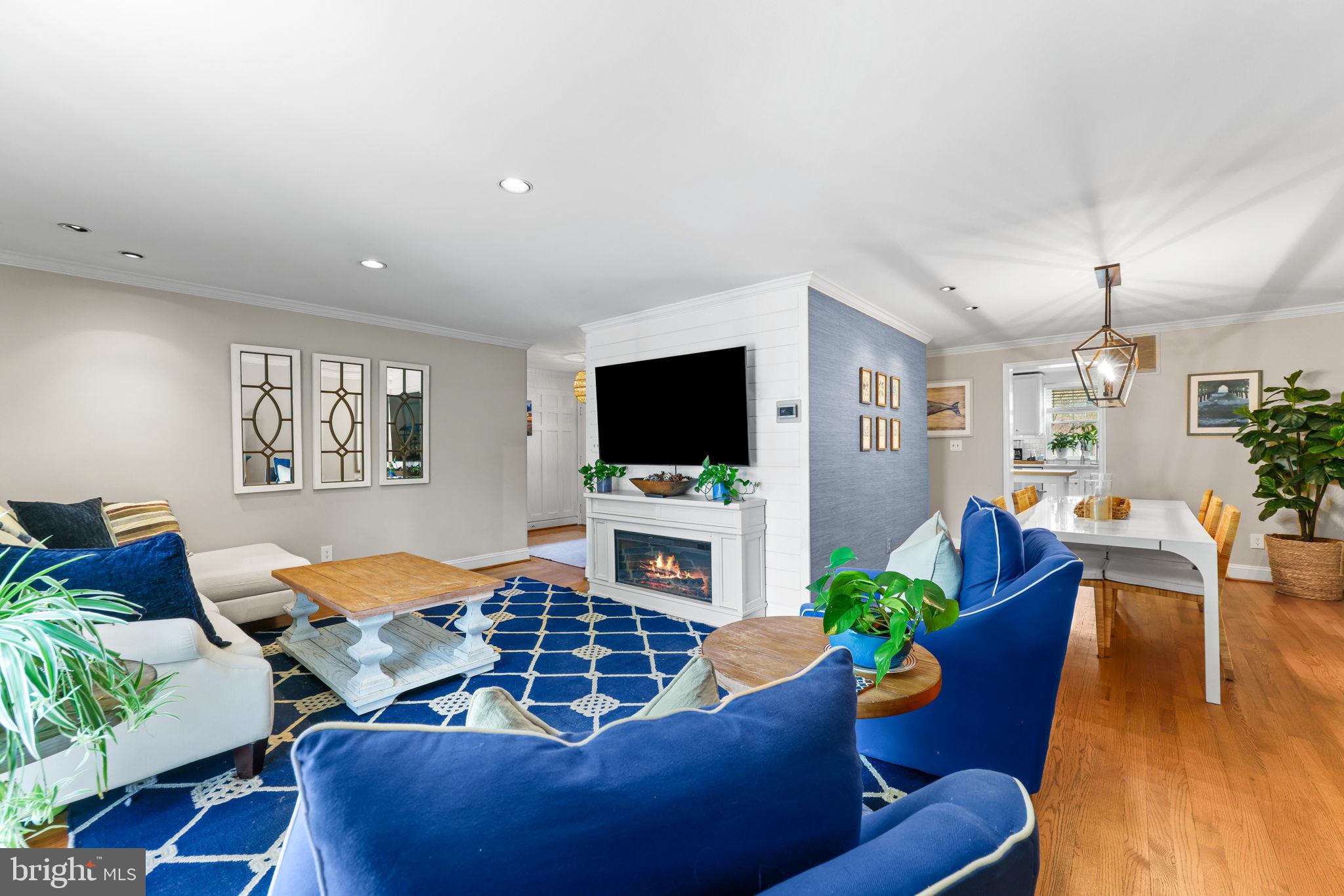 MAYS CHAPEL - Residential