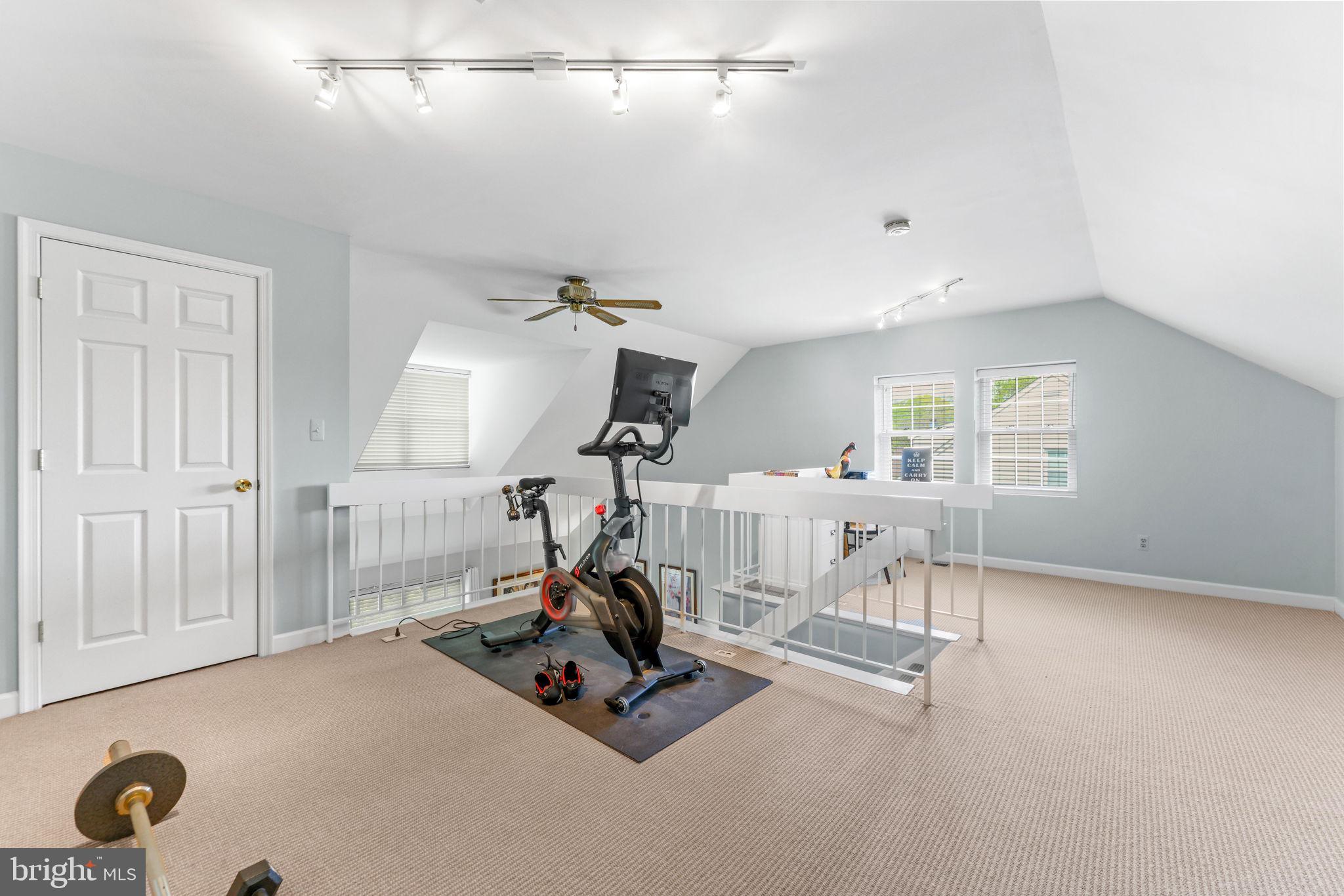 MAYS CHAPEL - Residential