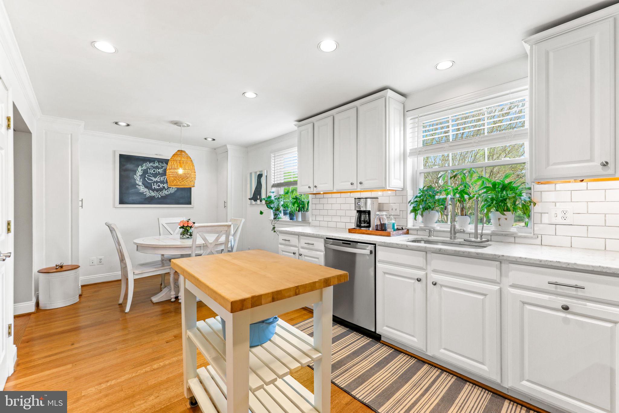 MAYS CHAPEL - Residential