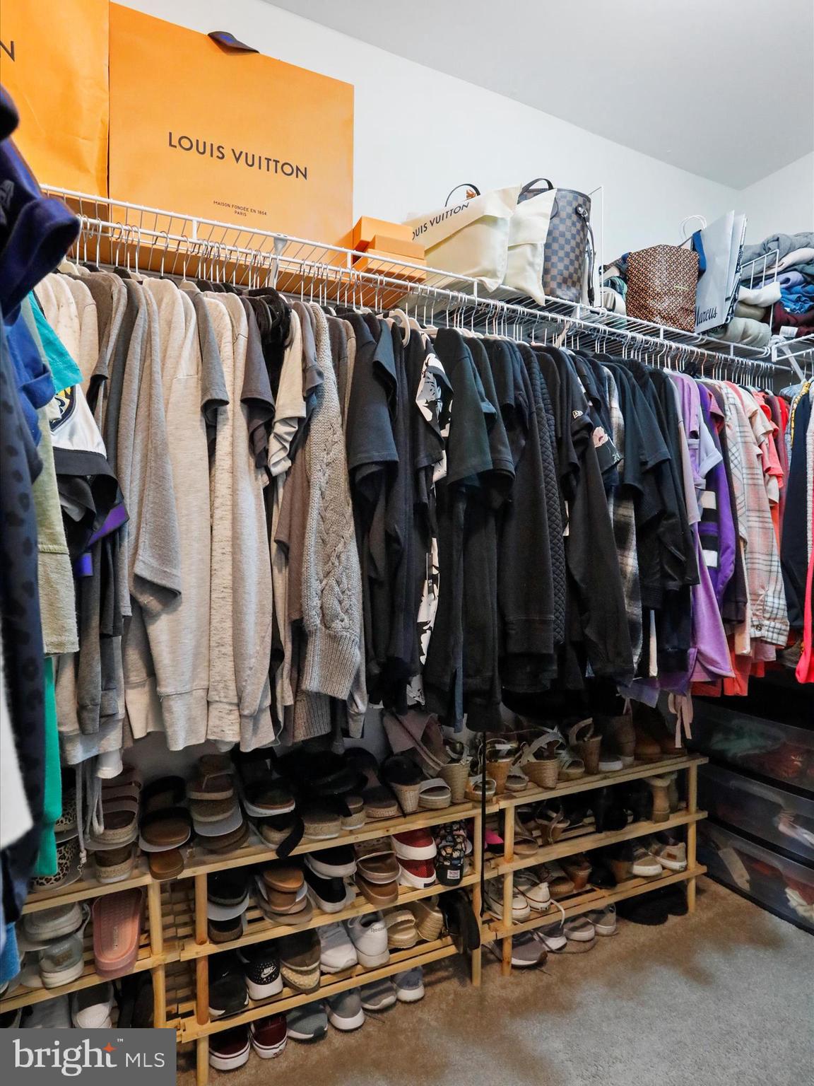 MARTINSBURG STATION - Residential