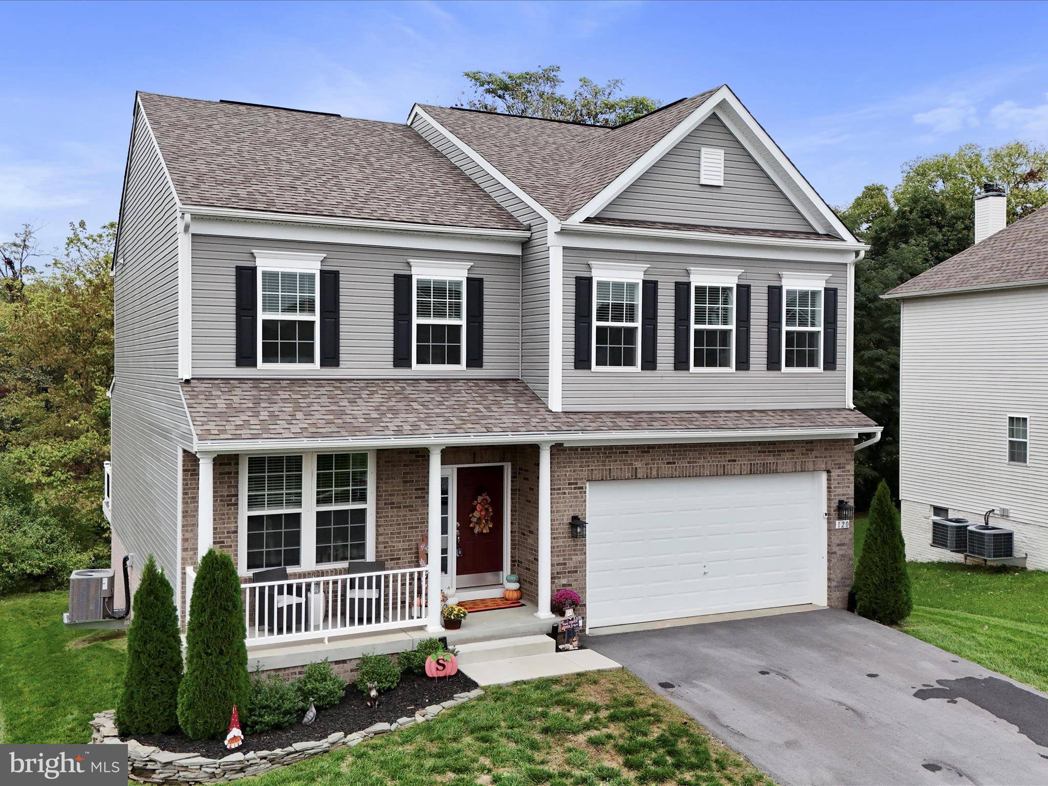 MARTINSBURG STATION - Residential