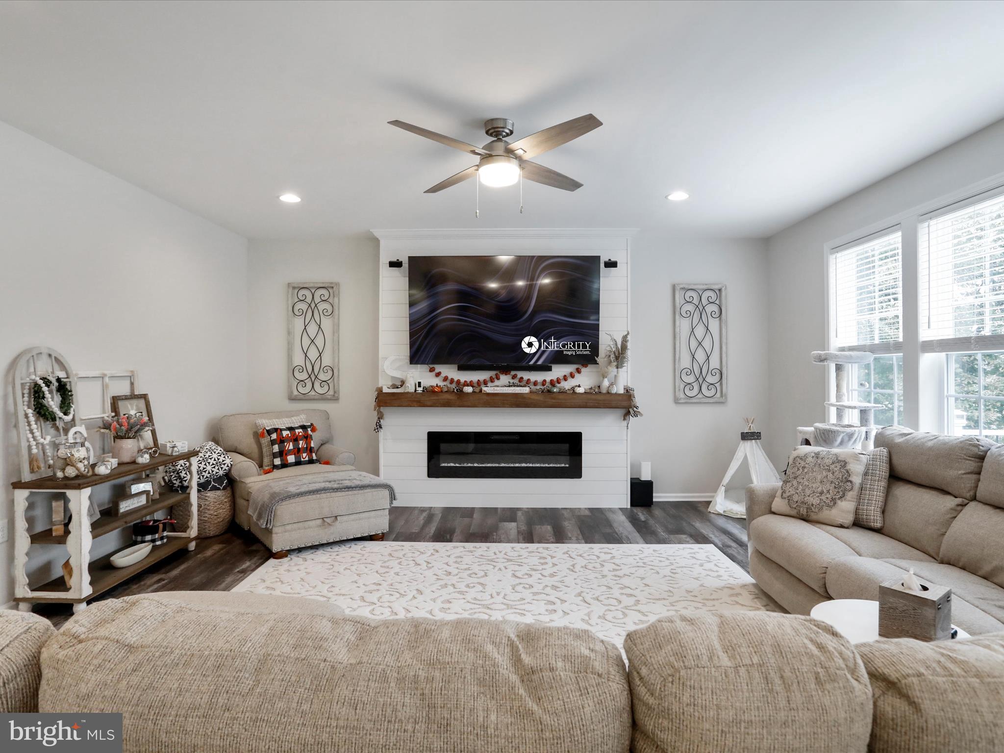 MARTINSBURG STATION - Residential