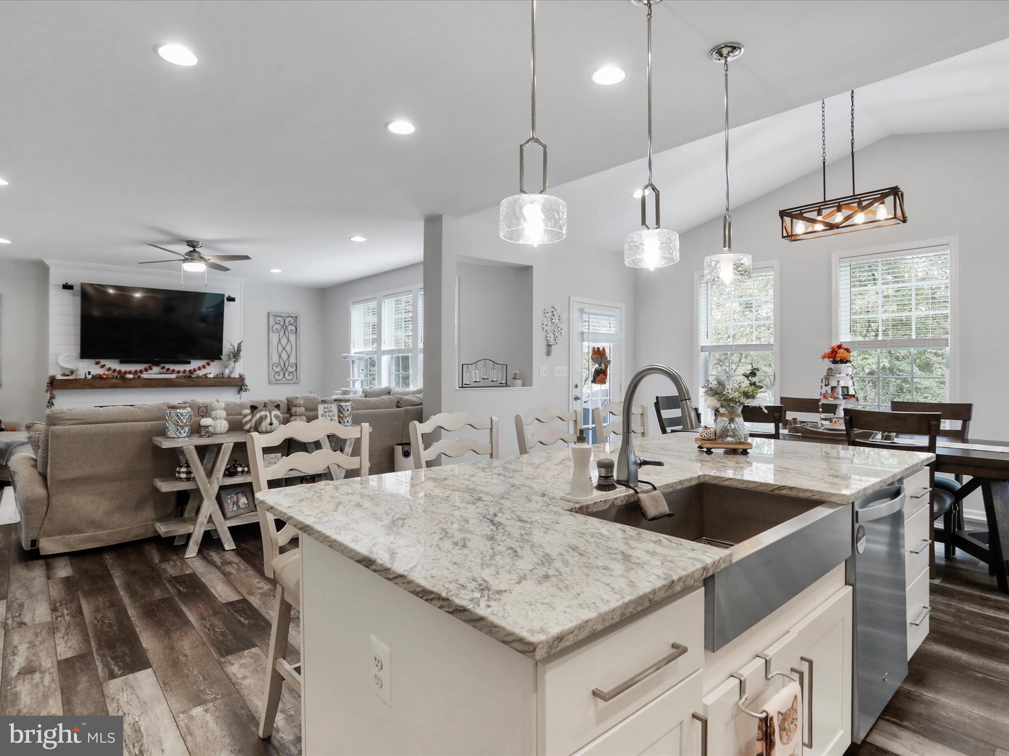 MARTINSBURG STATION - Residential