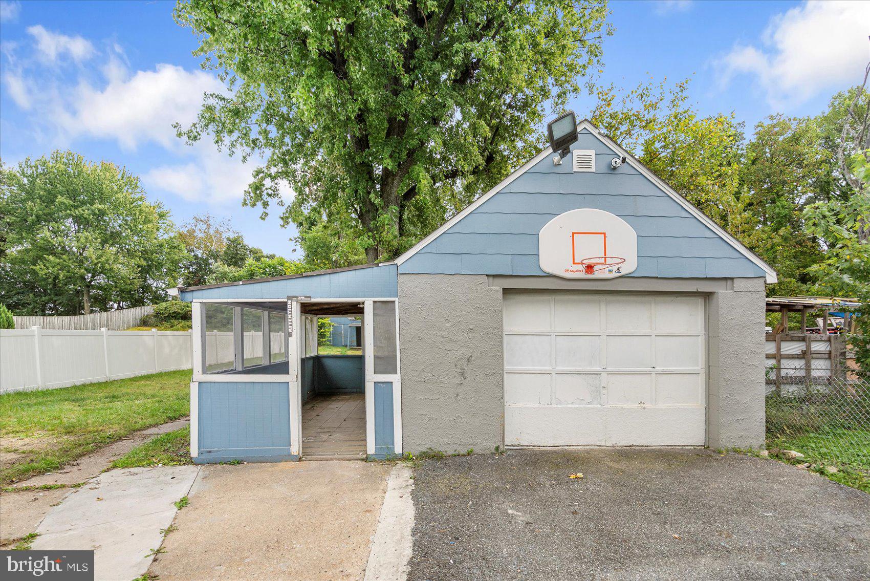 DUVALL TERRACE - Residential