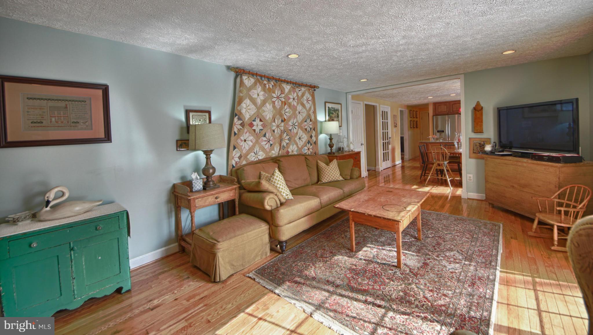 MONTCLAIR - Residential