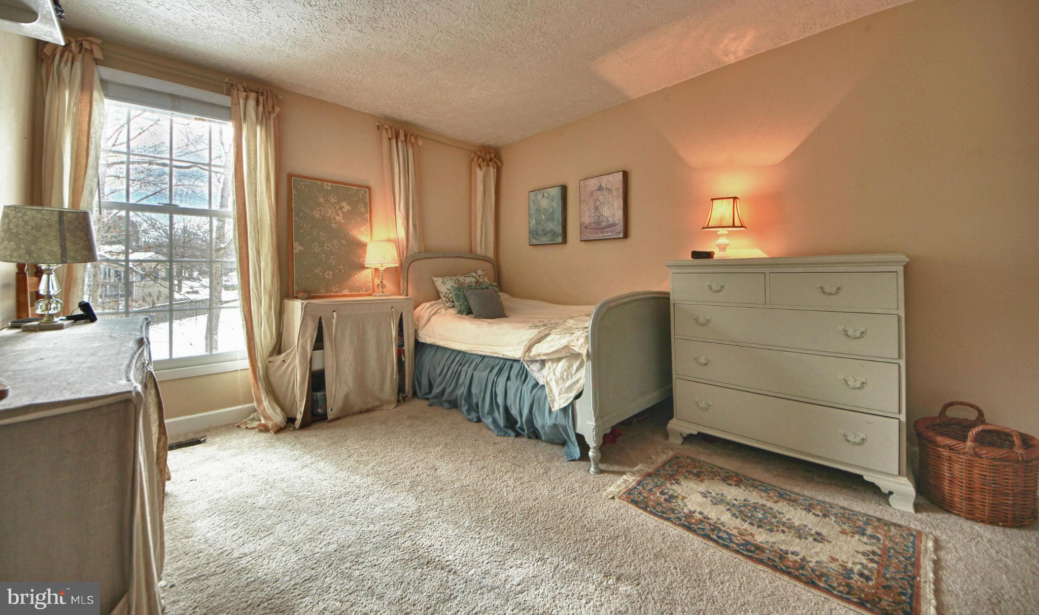 MONTCLAIR - Residential