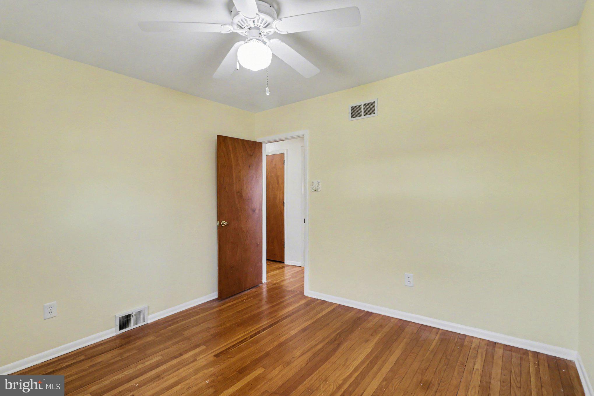 NORRITON WOODS - Residential