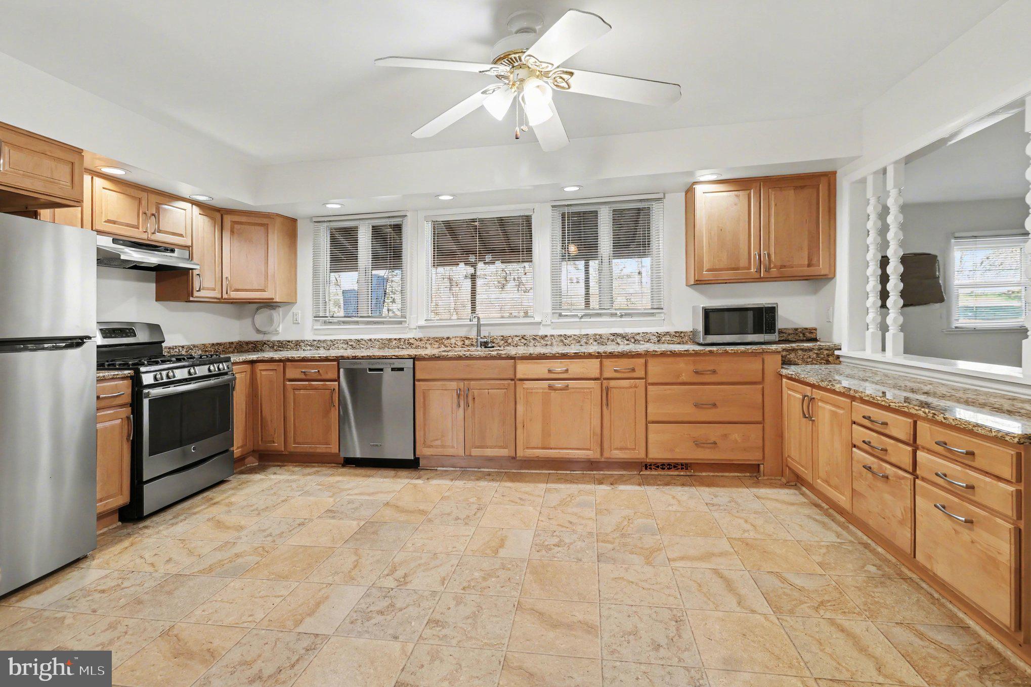 NORRITON WOODS - Residential