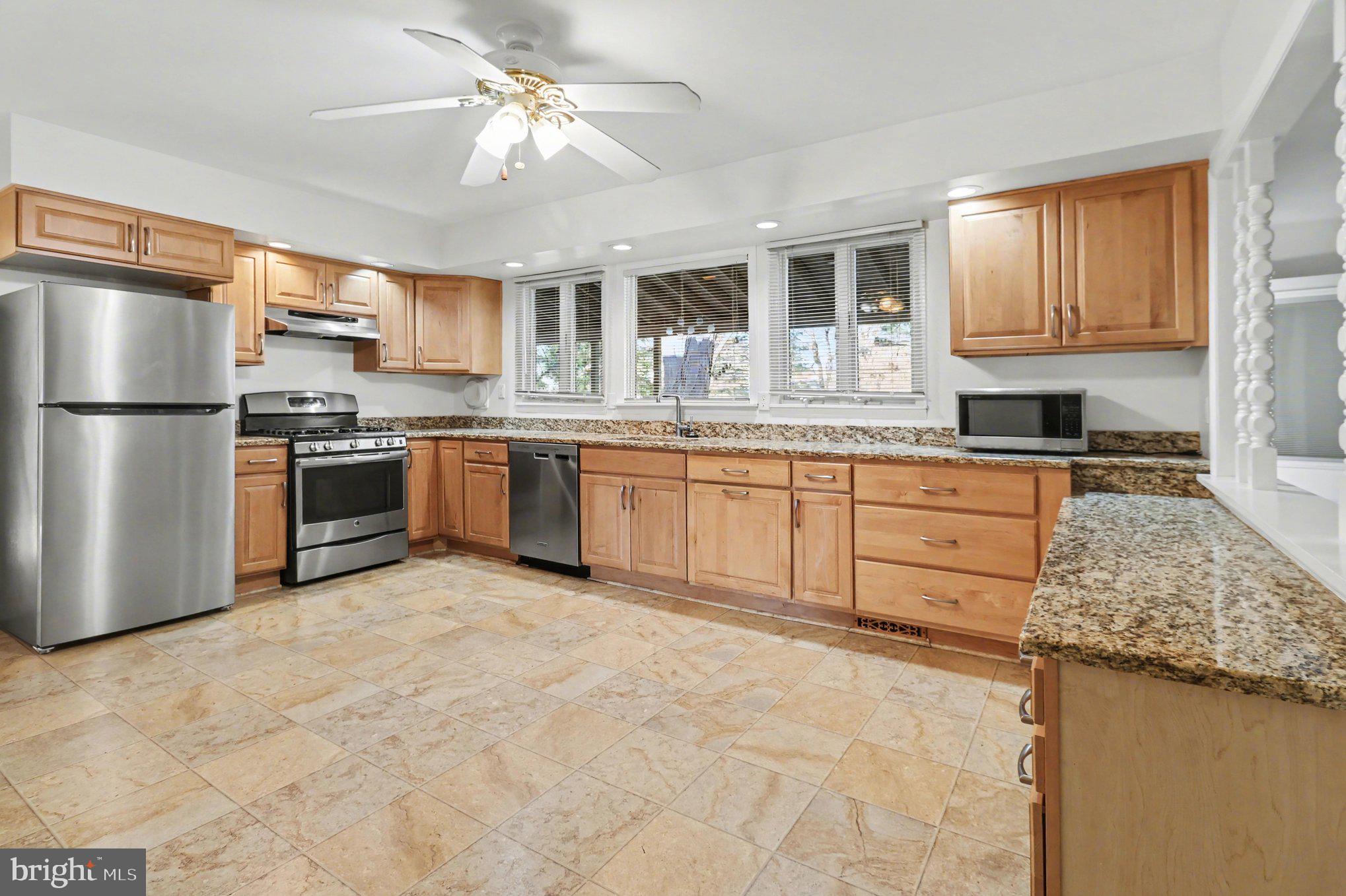 NORRITON WOODS - Residential