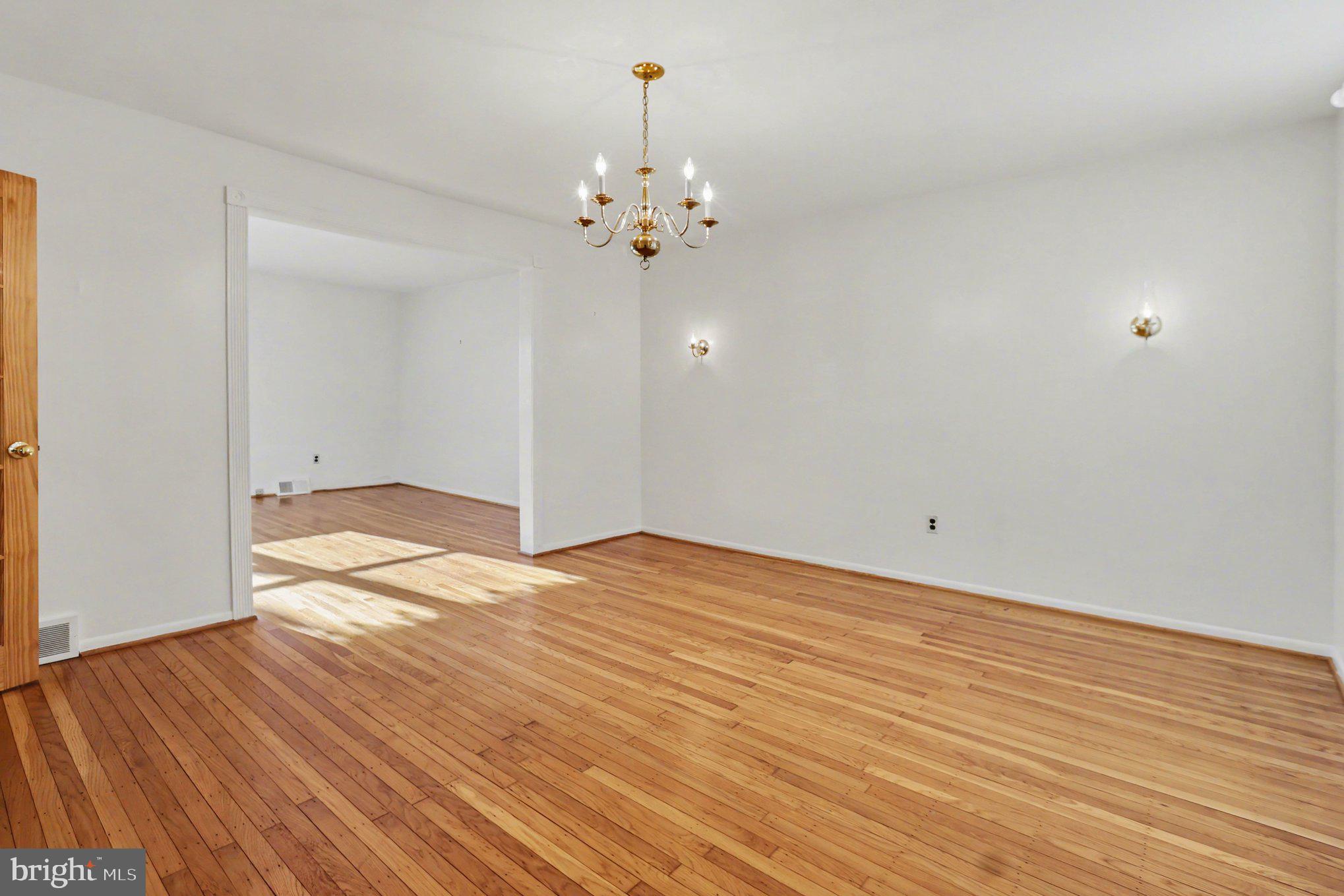 NORRITON WOODS - Residential