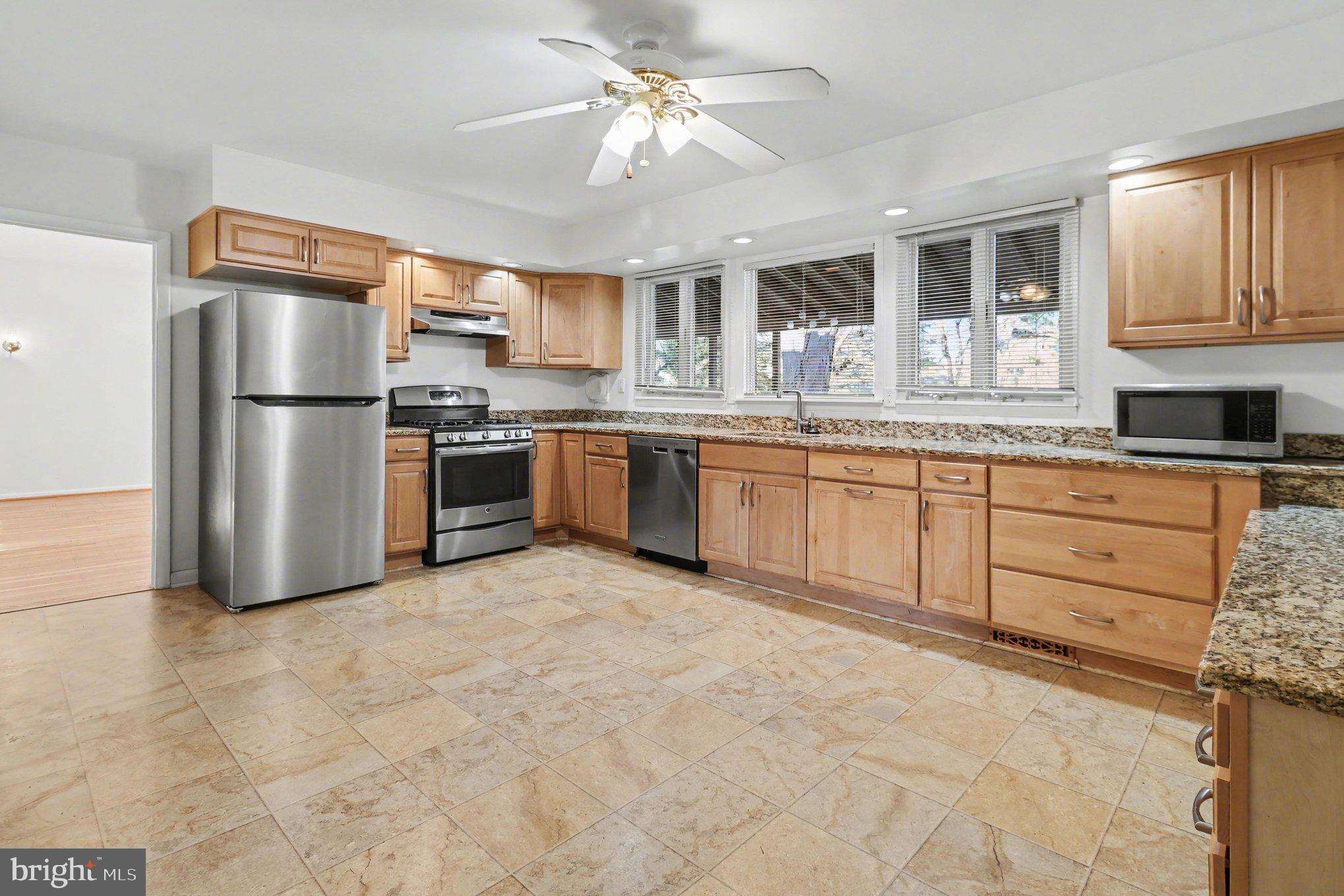 NORRITON WOODS - Residential