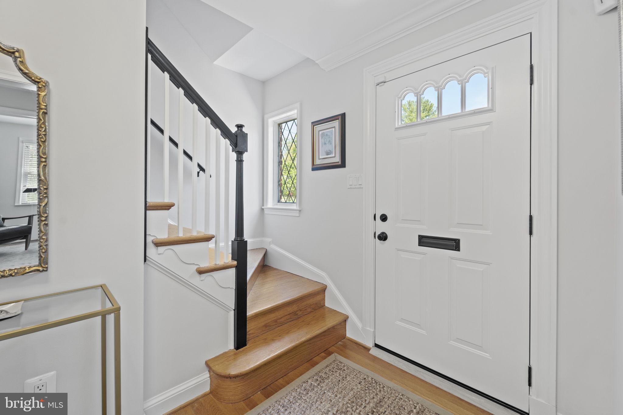 MARY KNOLLS - Residential