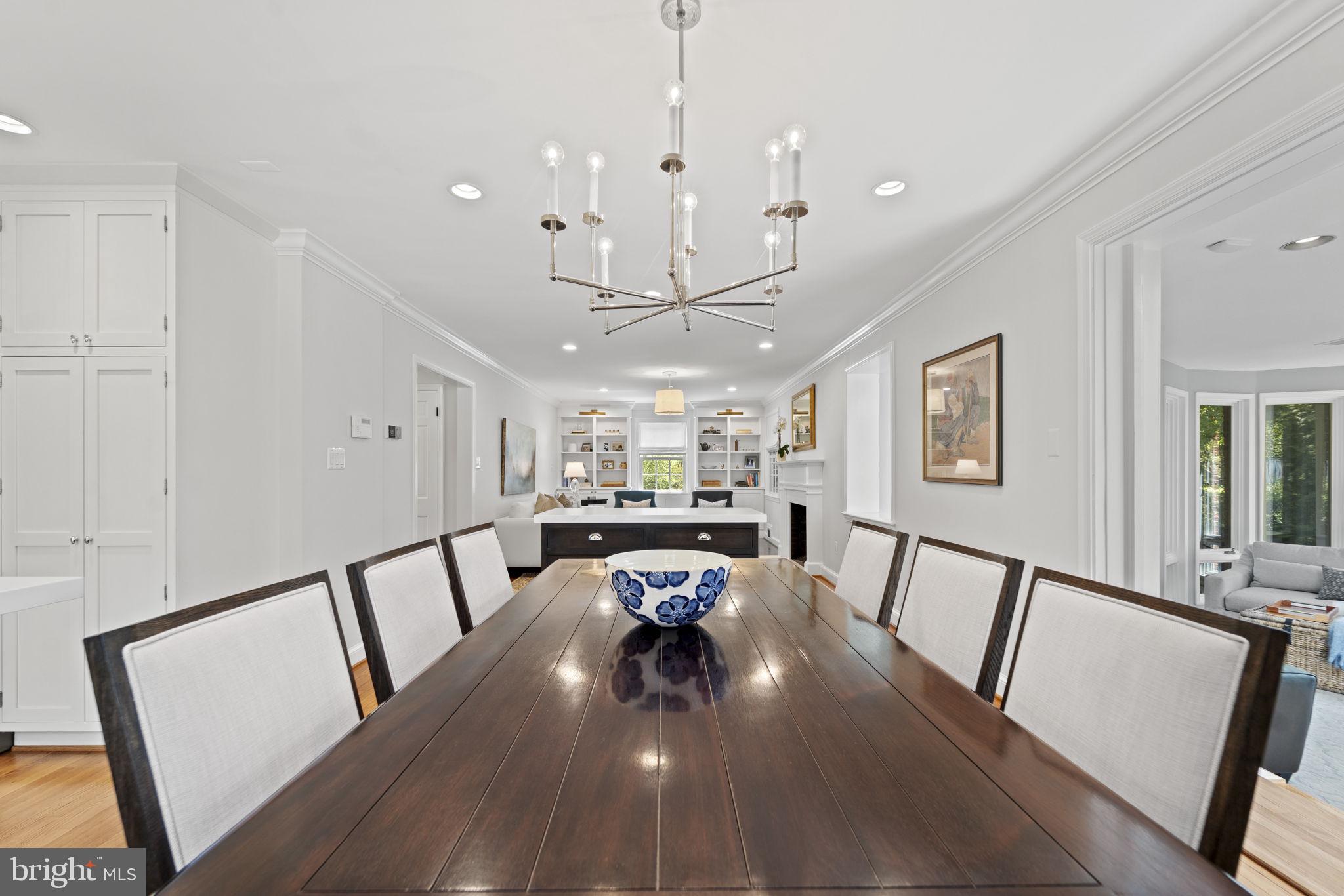 MARY KNOLLS - Residential