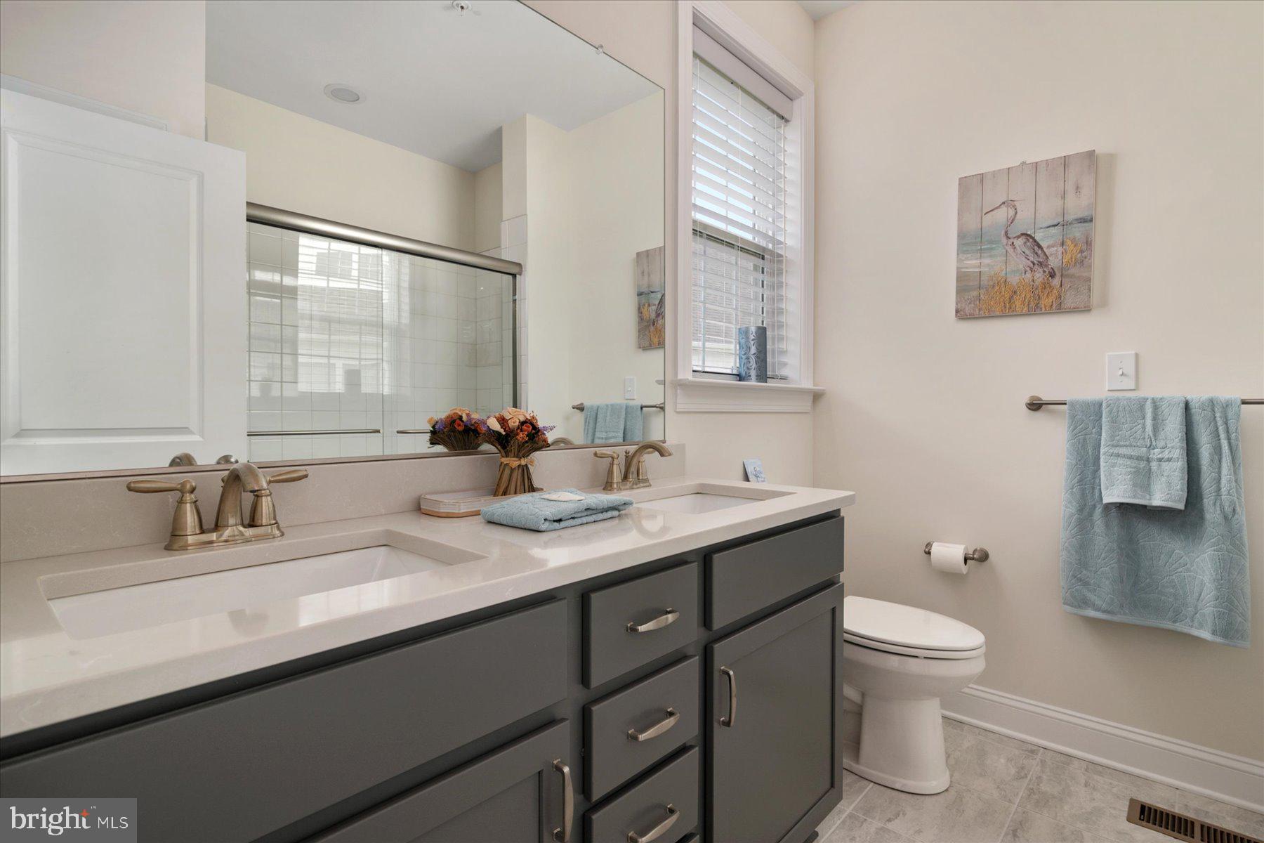 BAY BRIDGE COVE - Residential