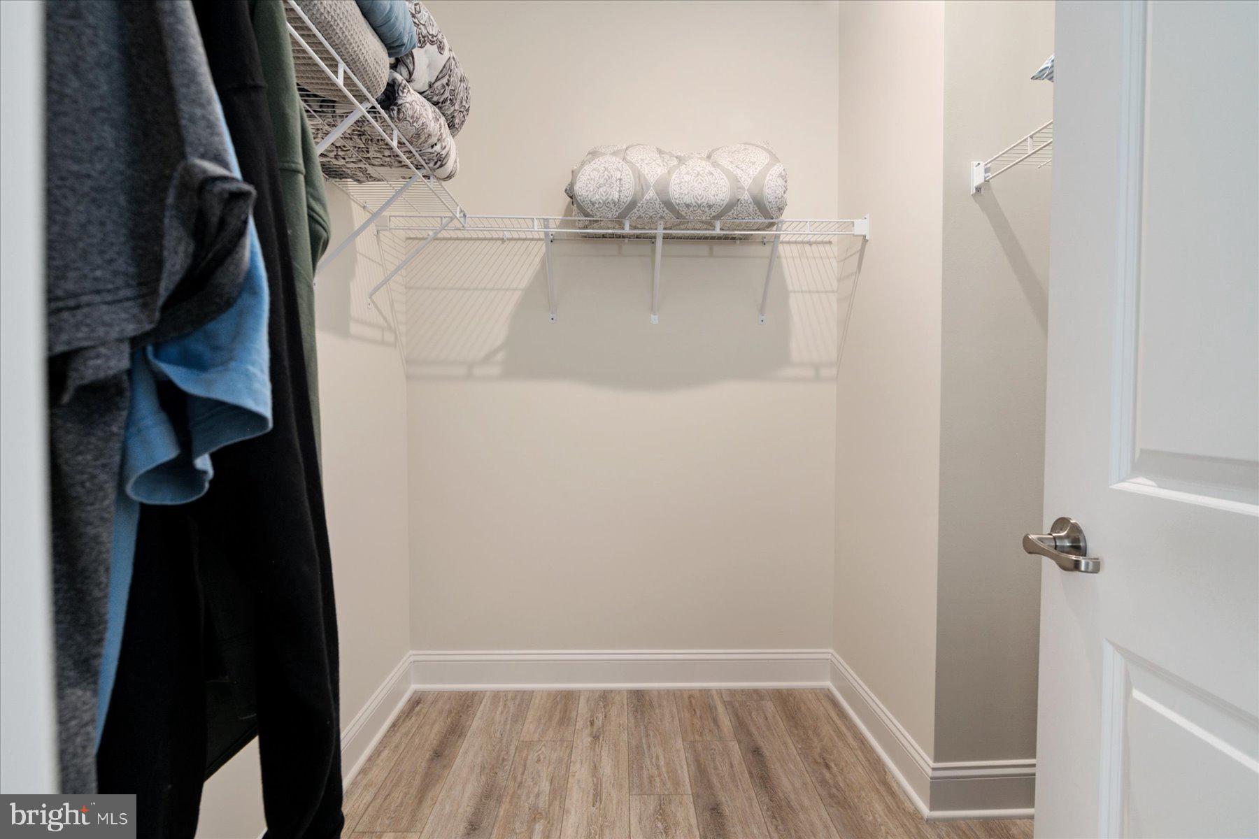 BAY BRIDGE COVE - Residential