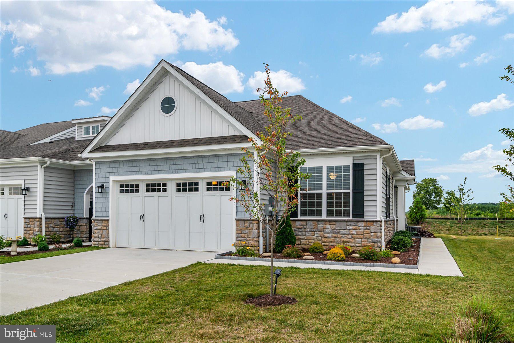 BAY BRIDGE COVE - Residential