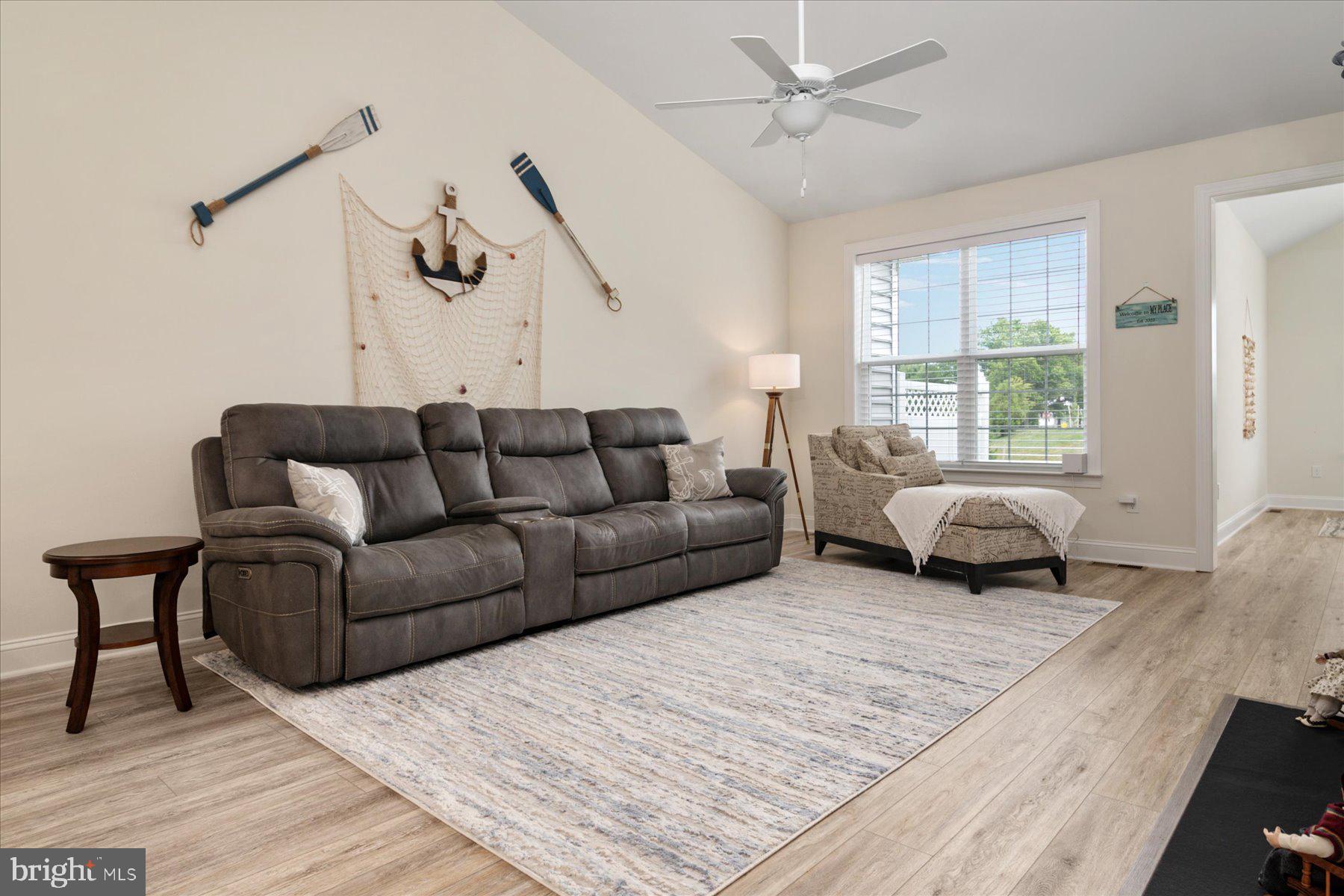 BAY BRIDGE COVE - Residential