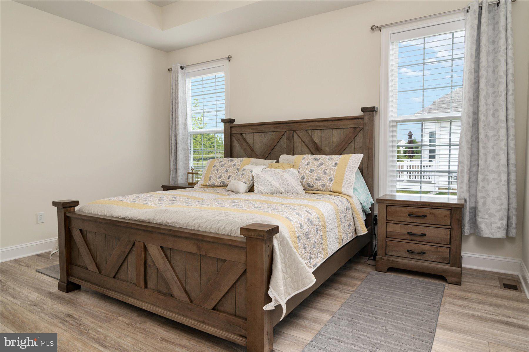 BAY BRIDGE COVE - Residential