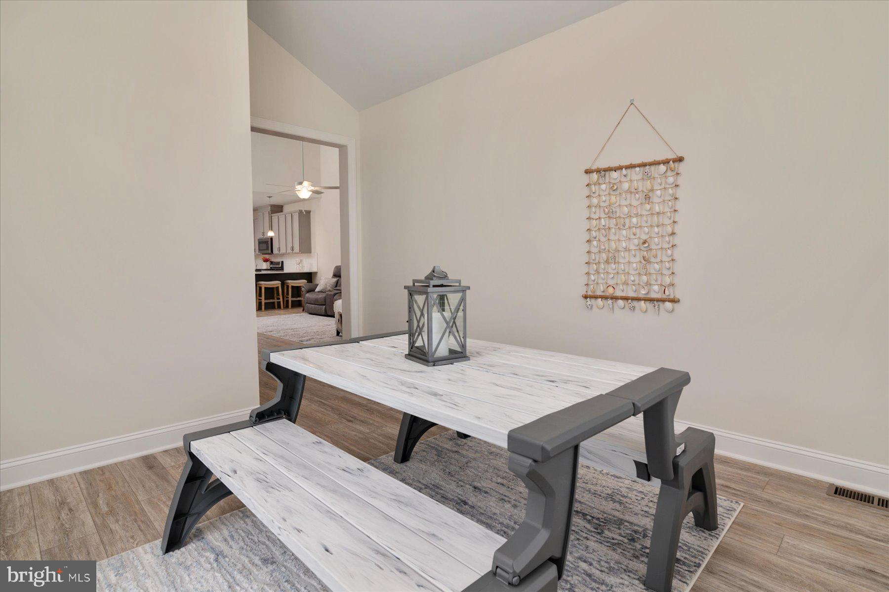 BAY BRIDGE COVE - Residential