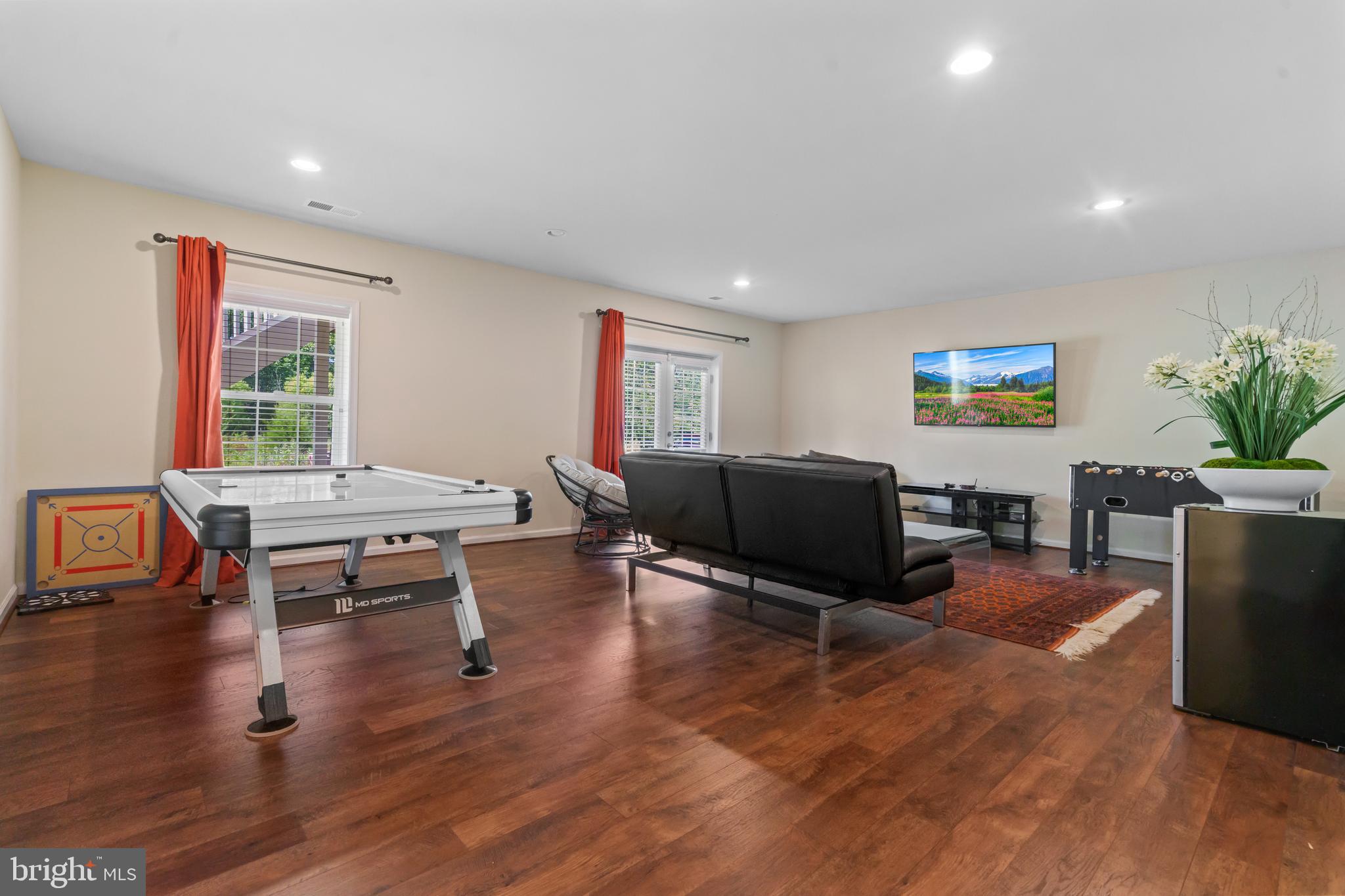 EVERGREEN VILLAGE - Residential