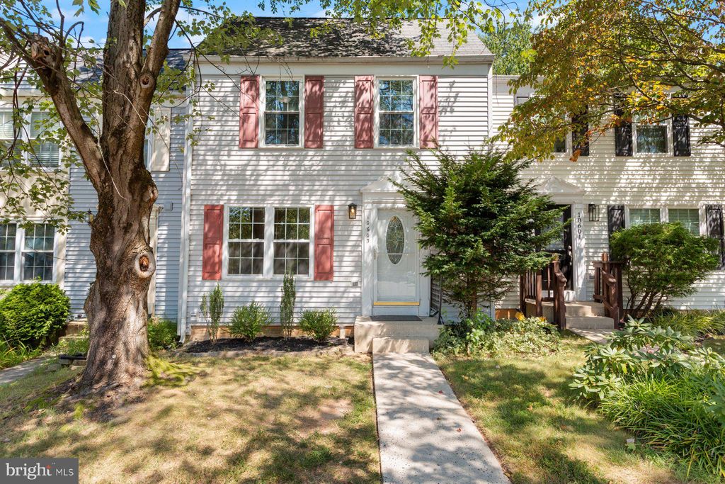 Photo of 10603 Tuppence Court, ROCKVILLE, MD 20850 (MLS # MDMC2204632)