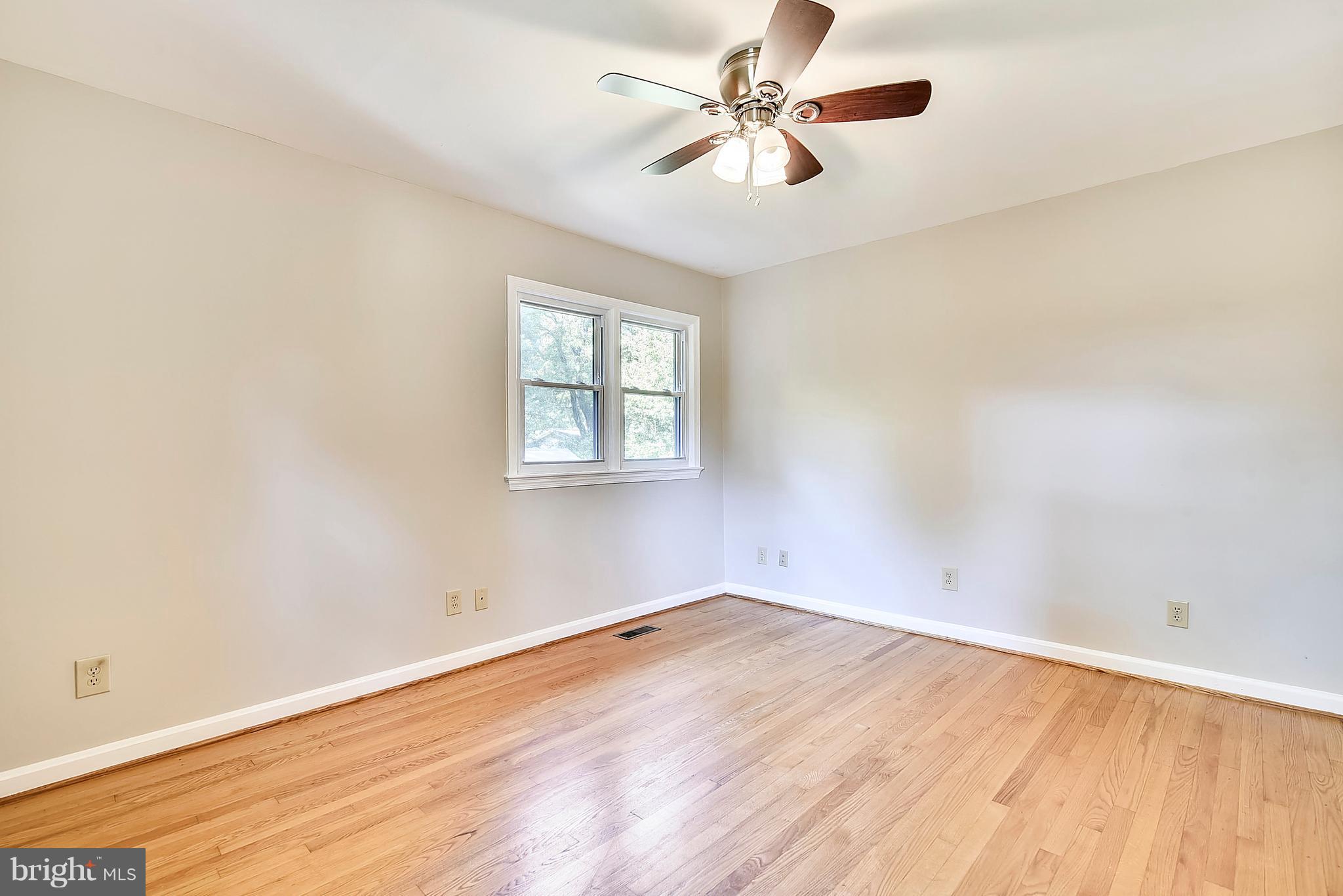 HOLLIN HALL VILLAGE - Residential Lease