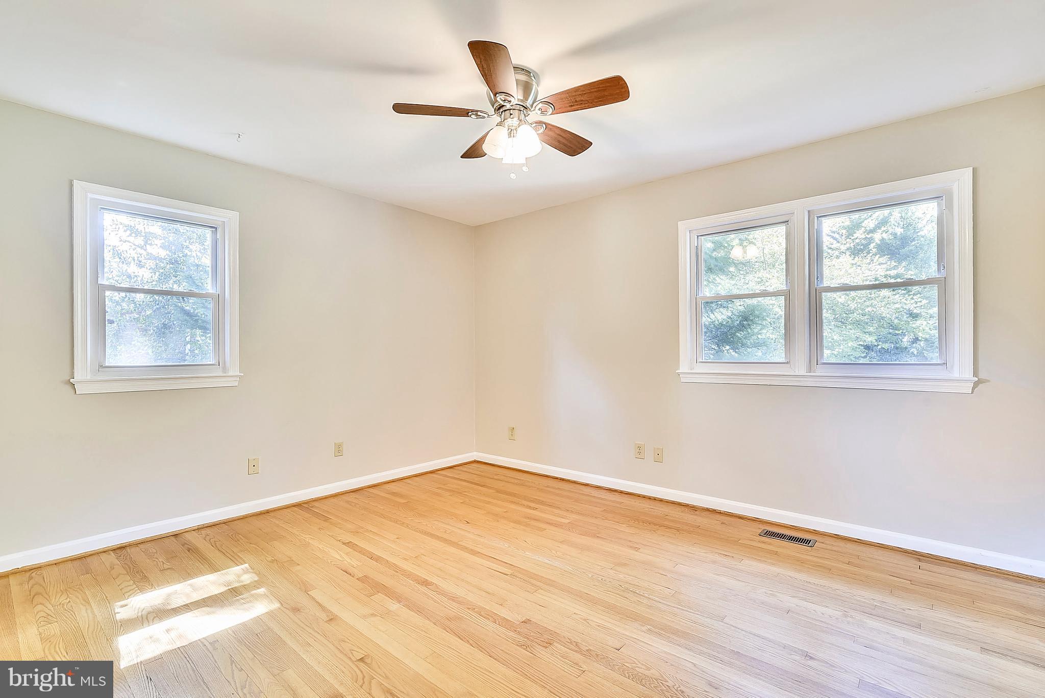 HOLLIN HALL VILLAGE - Residential Lease