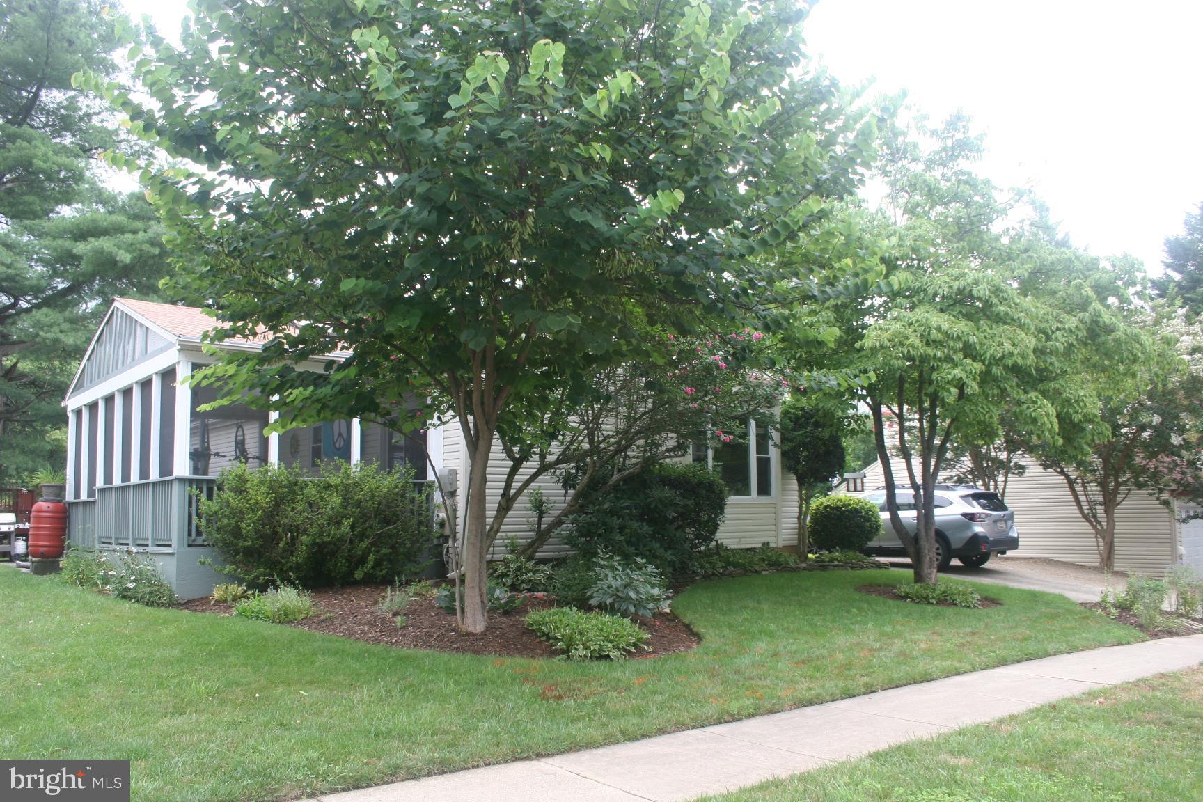 28 PAVILION DRIVE
