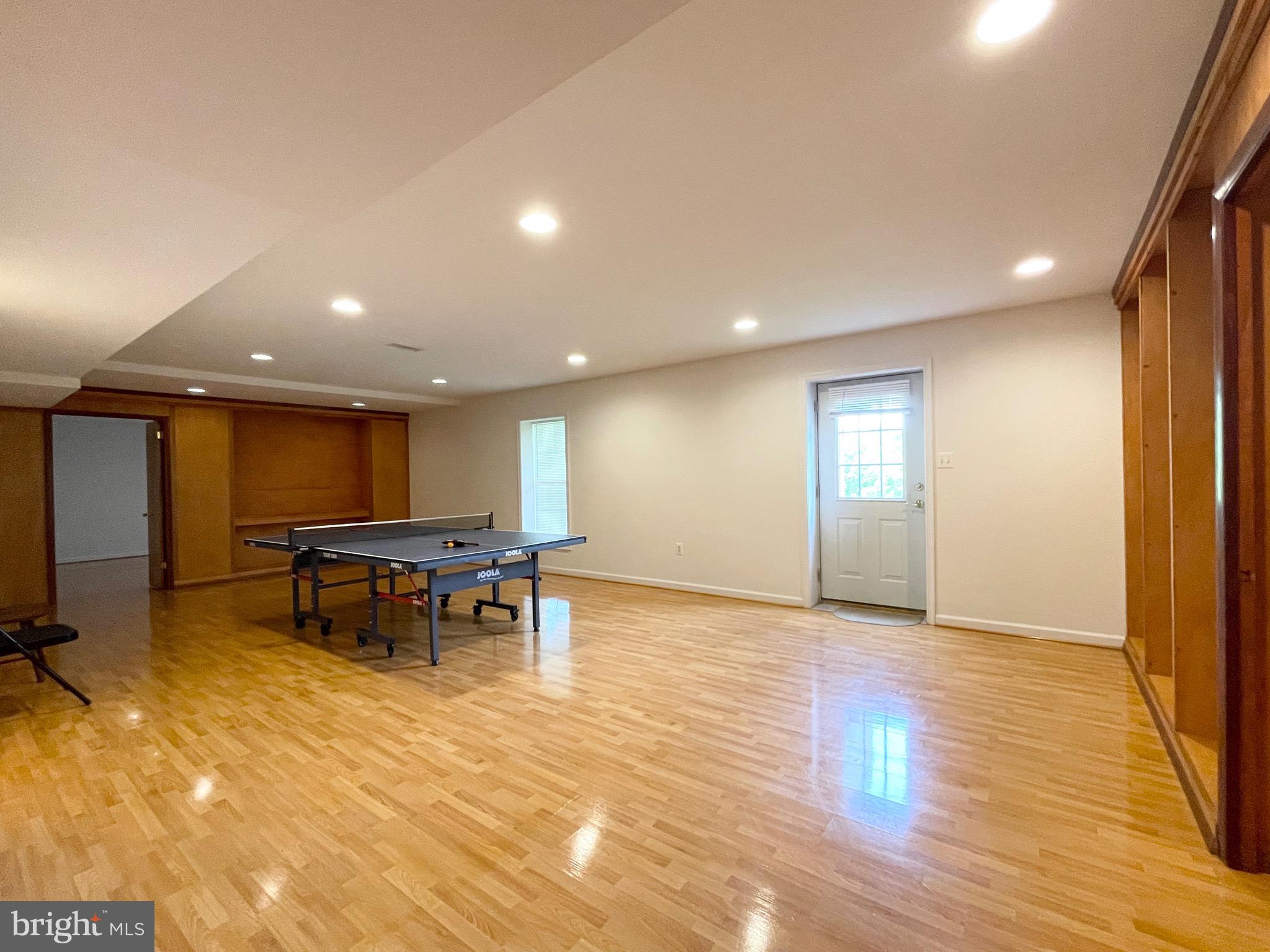 VILLAGES OF URBANA - Residential