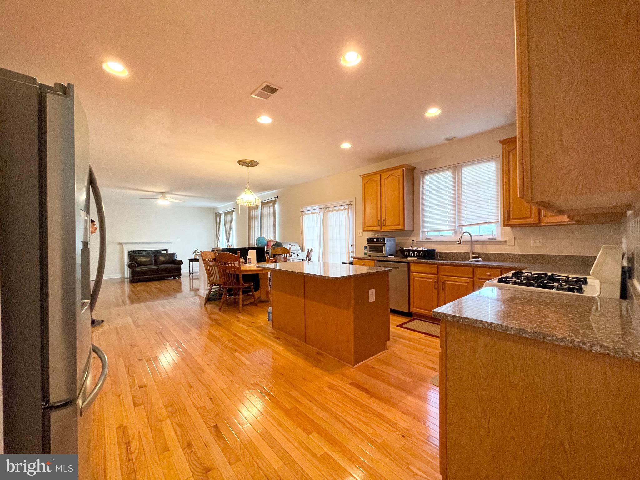 3851 TRITON LANE