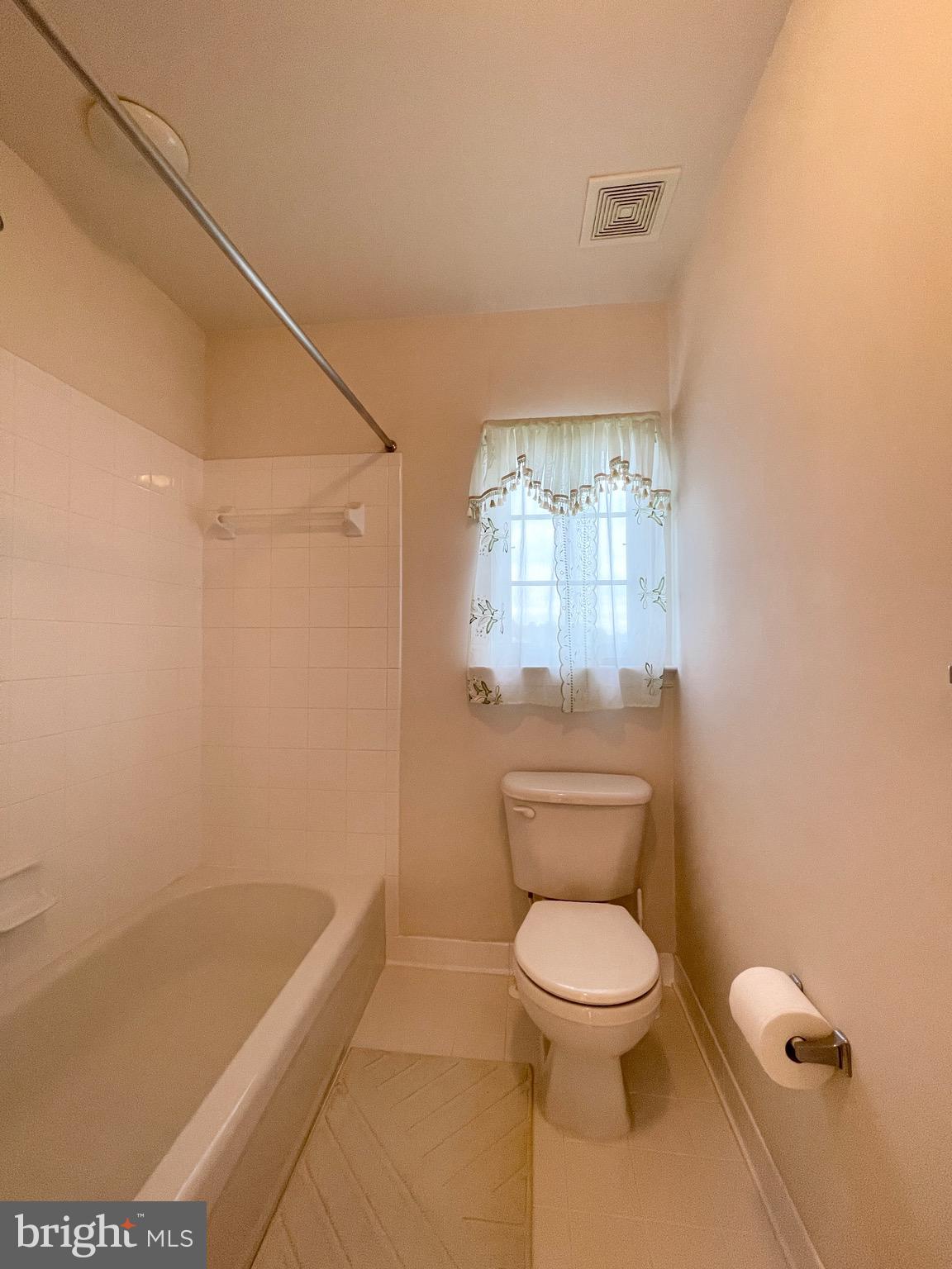 VILLAGES OF URBANA - Residential