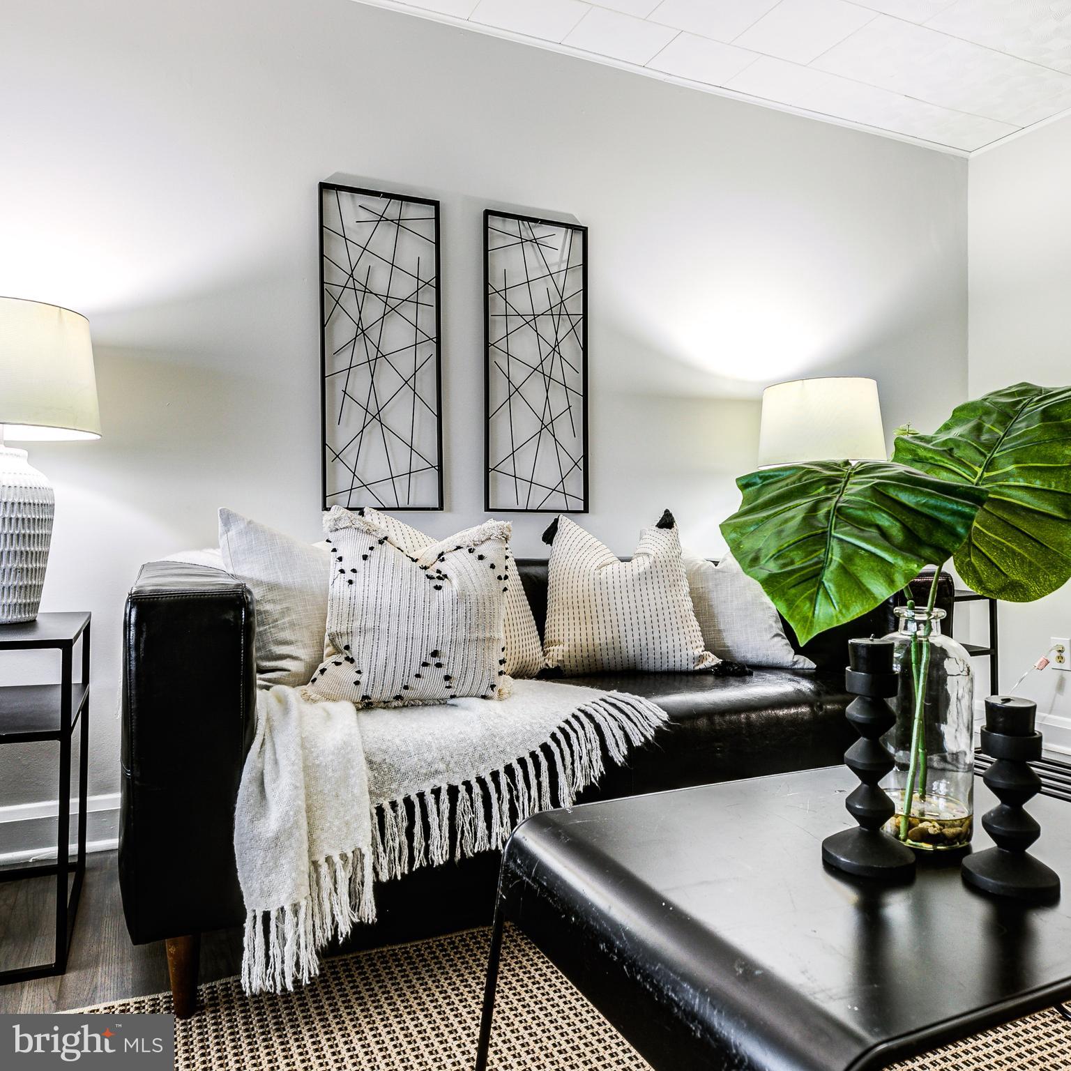 YALE HEIGHTS - Residential