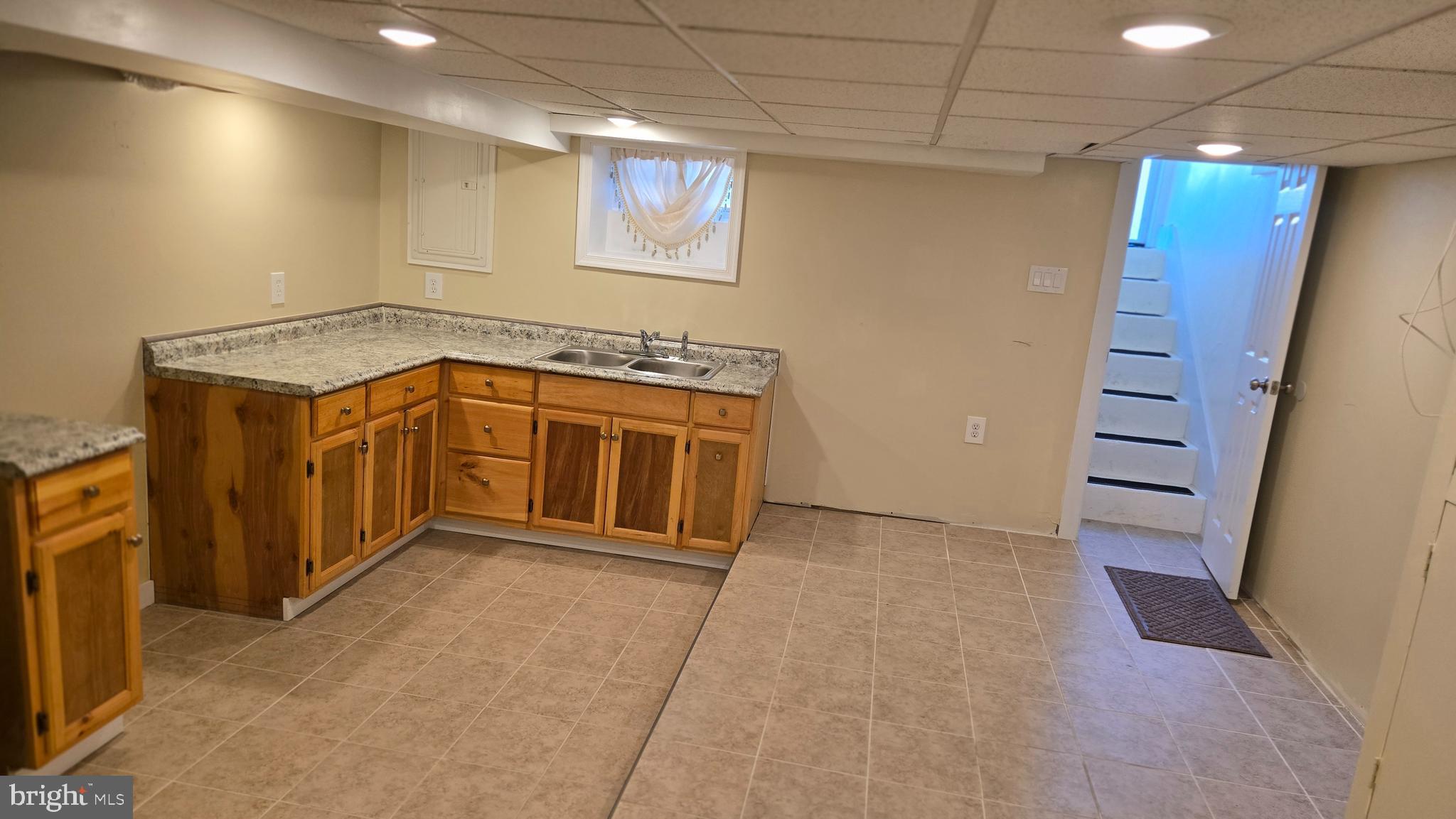 PHILADELPHIA (NORTHEAST) - Residential