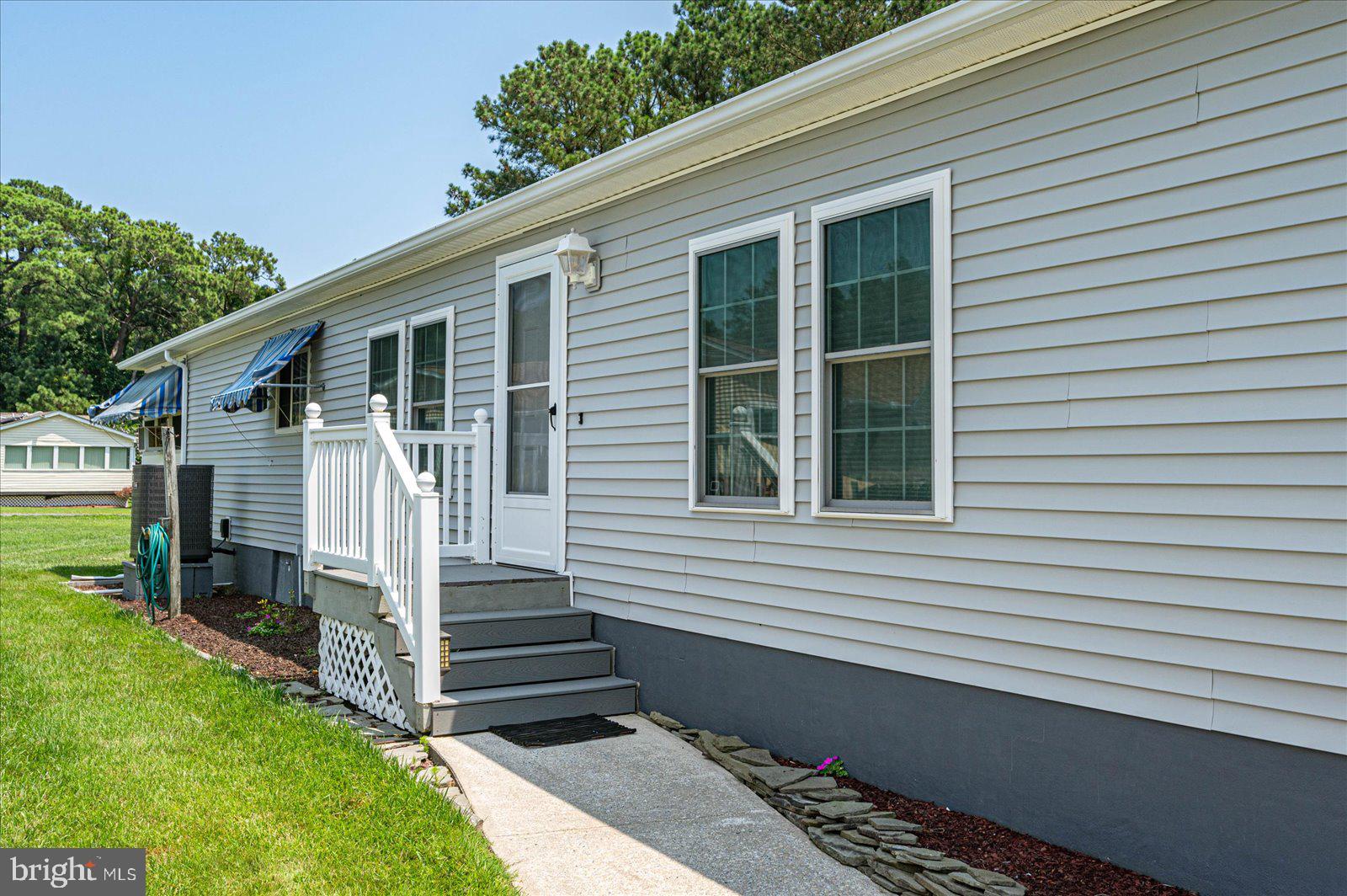 MYSTIC HARBOUR - Residential