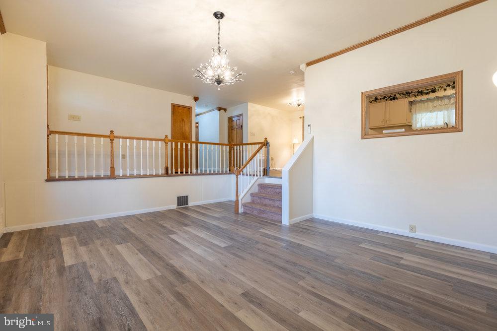 CHAMBERSBURG - Residential