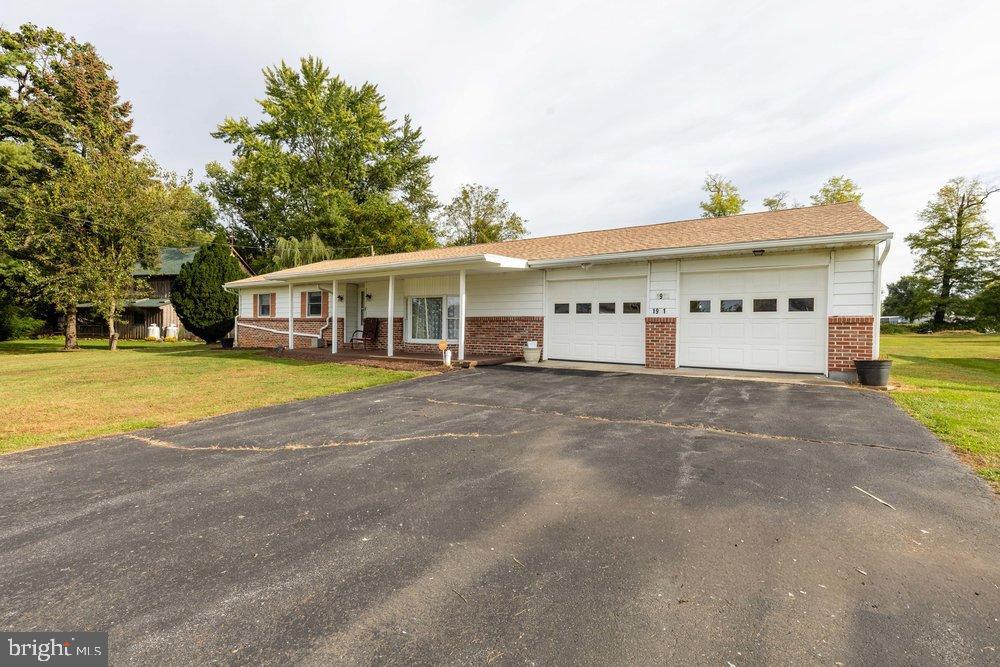 CHAMBERSBURG - Residential