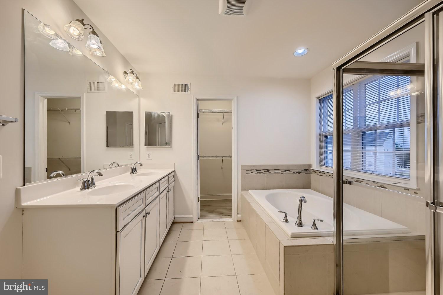 BEECH CREEK - Residential