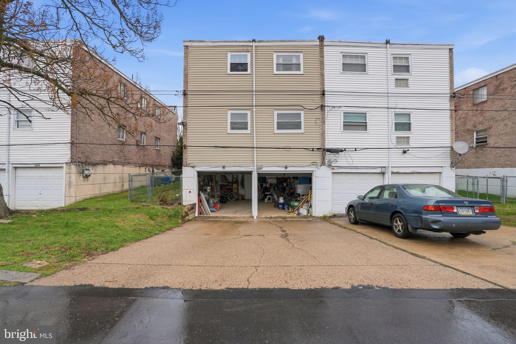 ACADEMY GARDENS - Residential Income