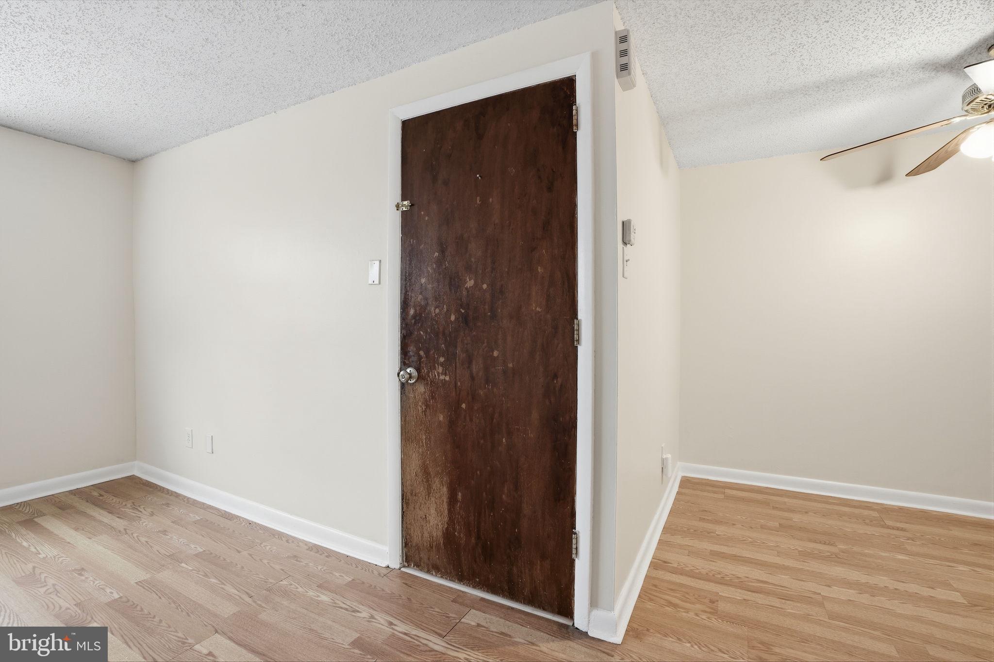 ACADEMY GARDENS - Residential Income