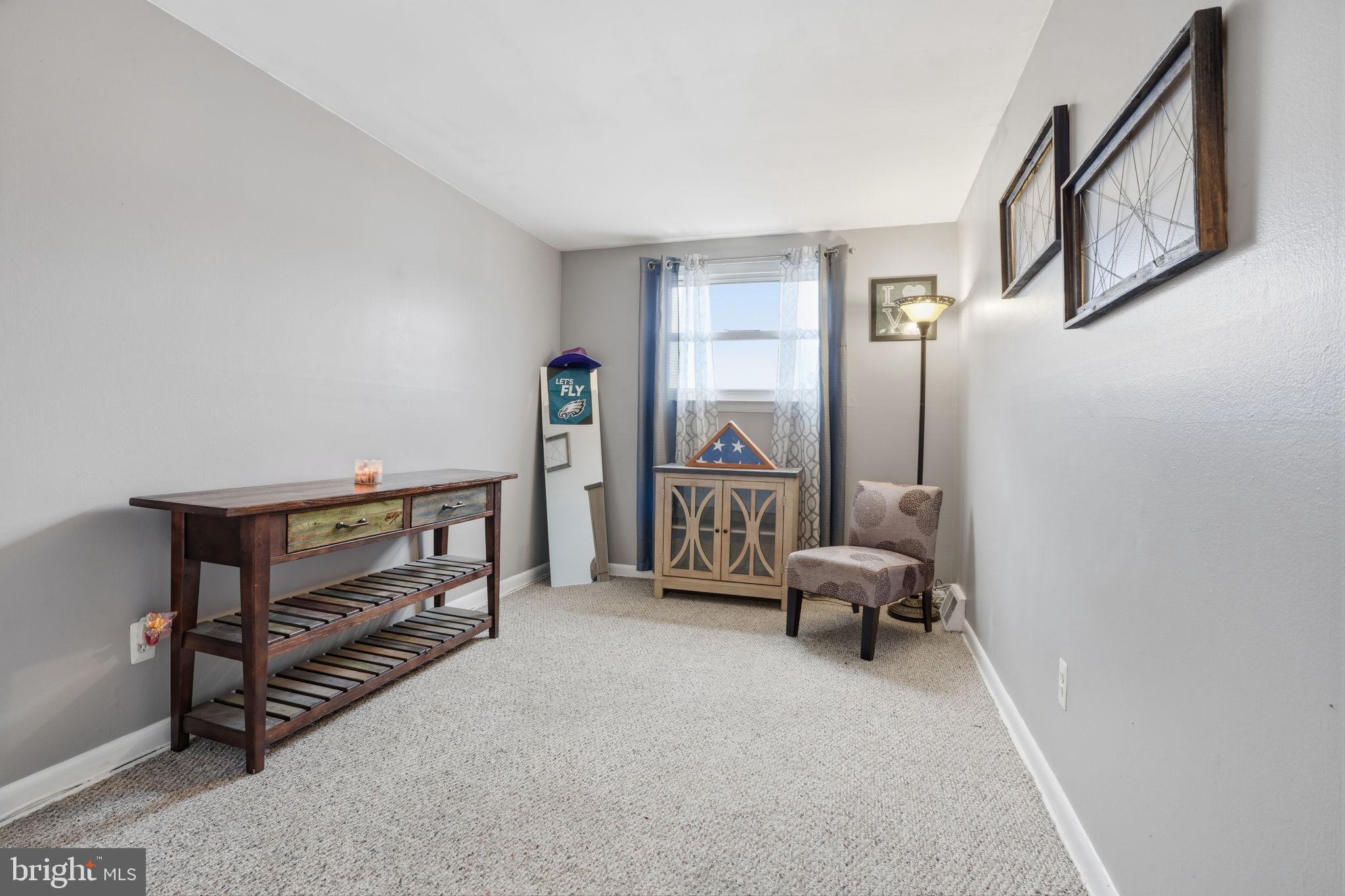 ACADEMY GARDENS - Residential Income