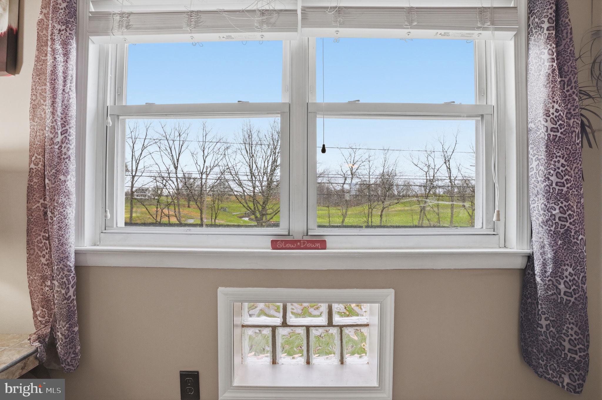 ACADEMY GARDENS - Residential Income