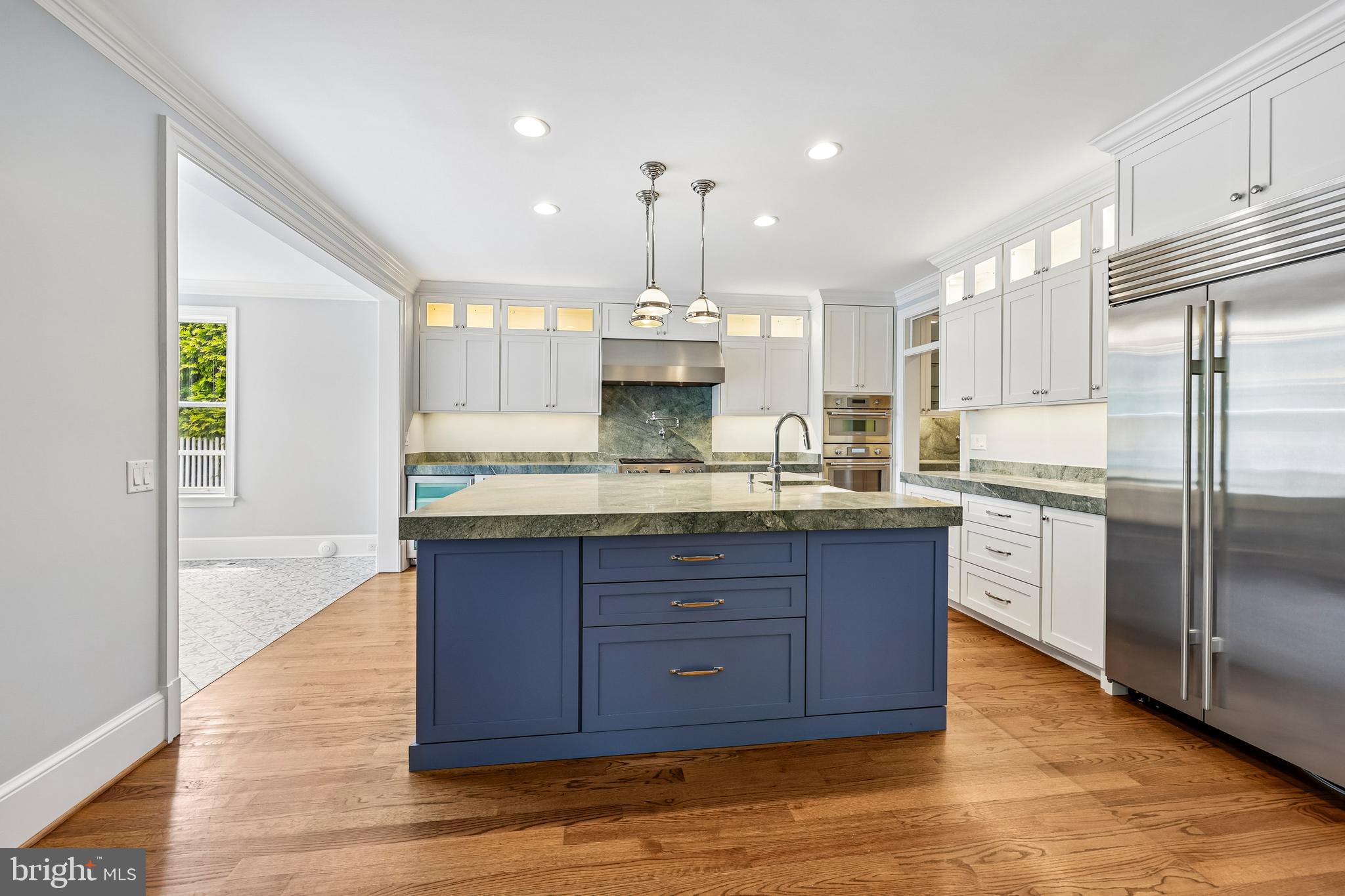 WOODMONT - Residential
