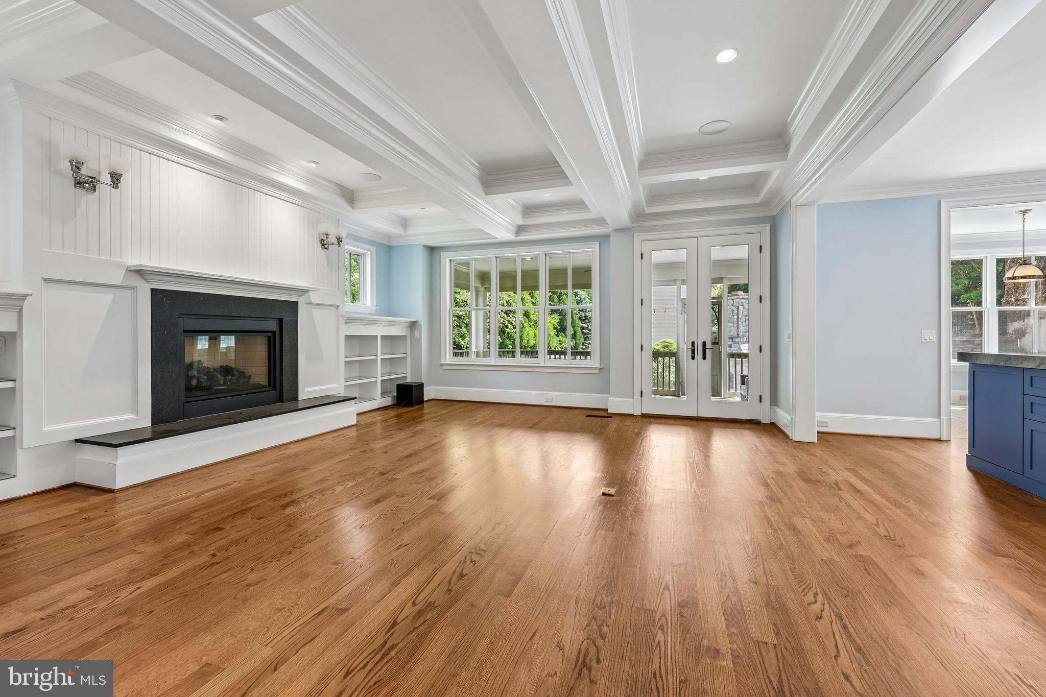 WOODMONT - Residential
