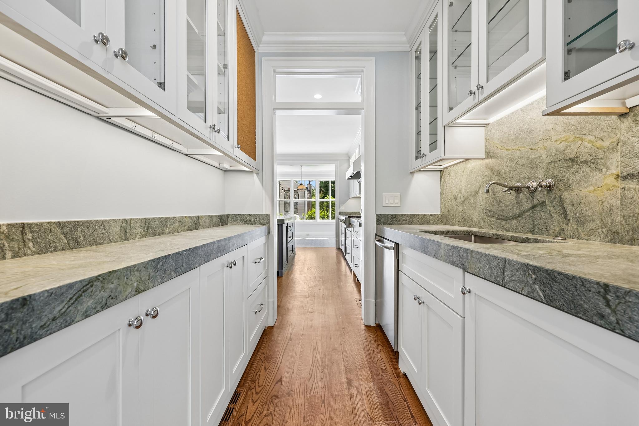 WOODMONT - Residential