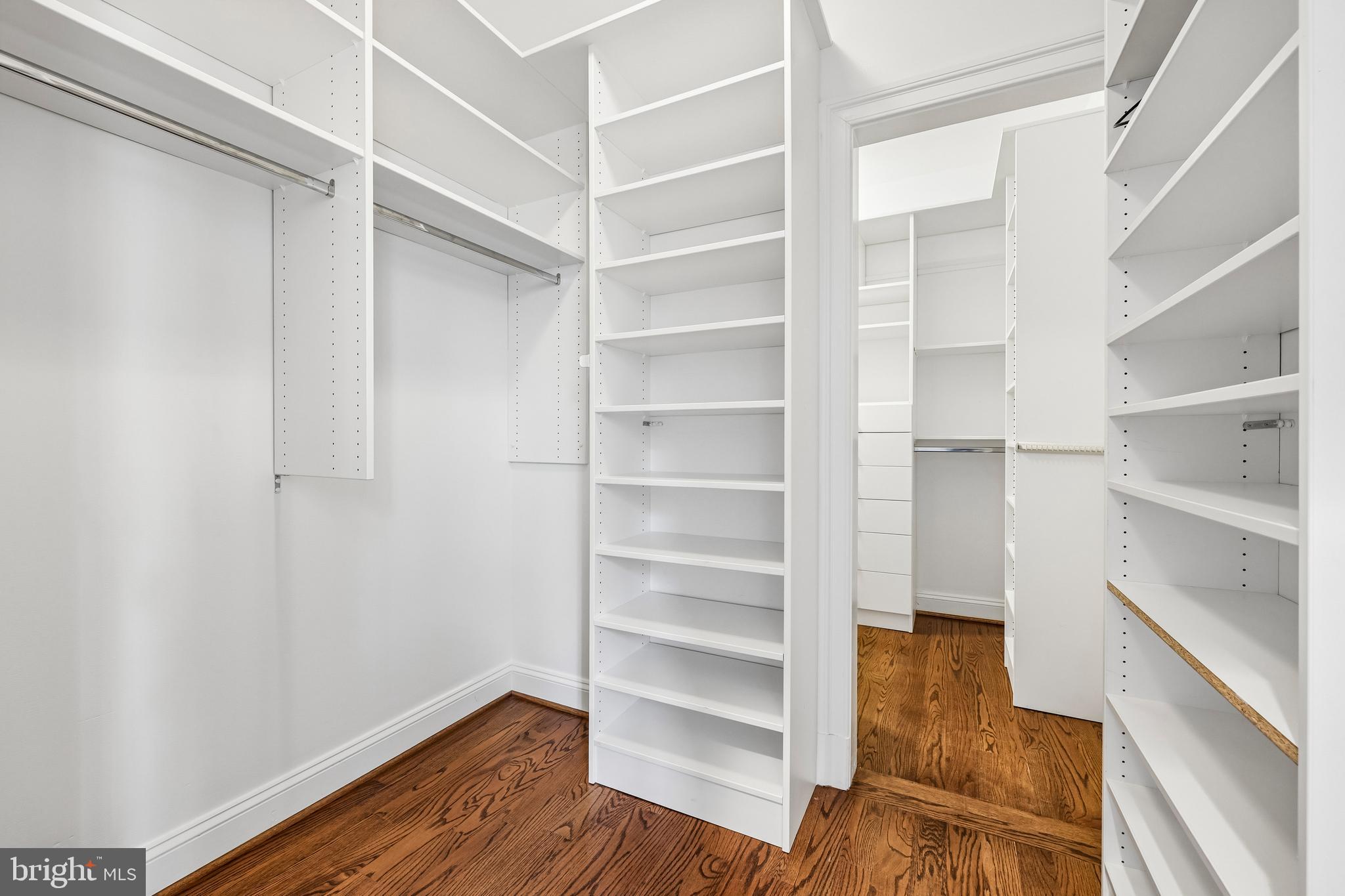 WOODMONT - Residential